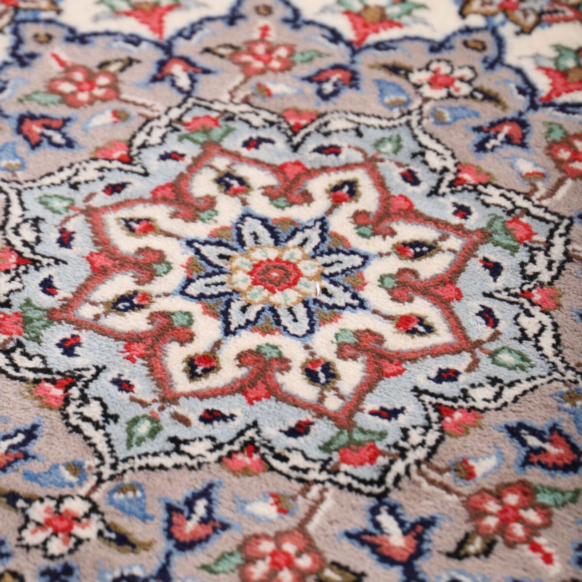 Price and Buy Authentic Persian Carpet with Wool Hand-Knotted in Ardakan Lachak Toranj - Image 3