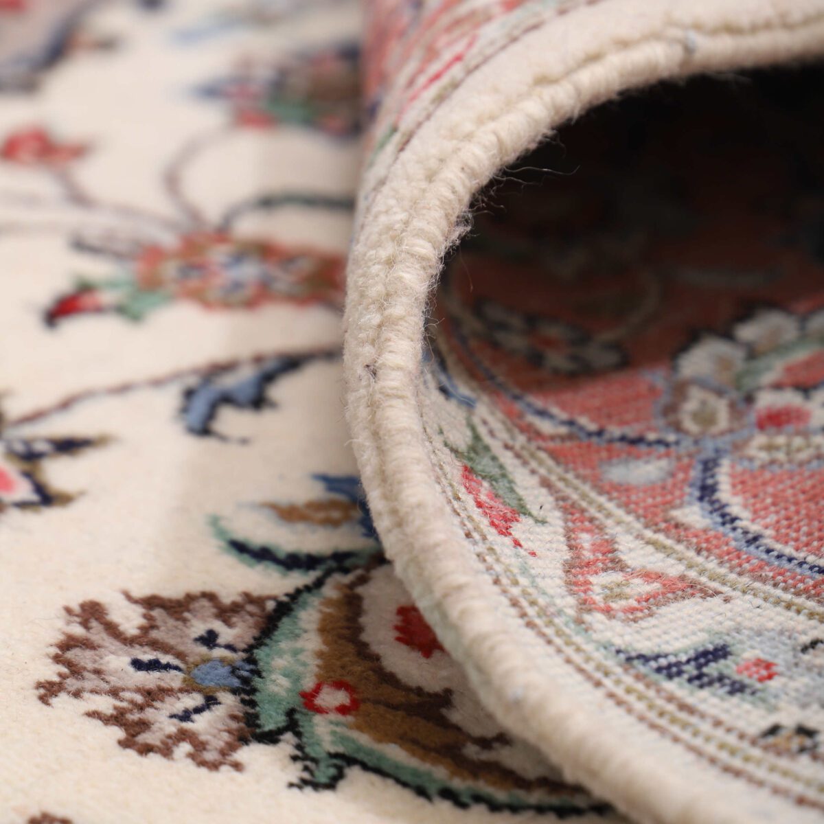 Price and Buy Authentic Persian Carpet with Wool Hand-Knotted in Ardakan Lachak Toranj - Image 6