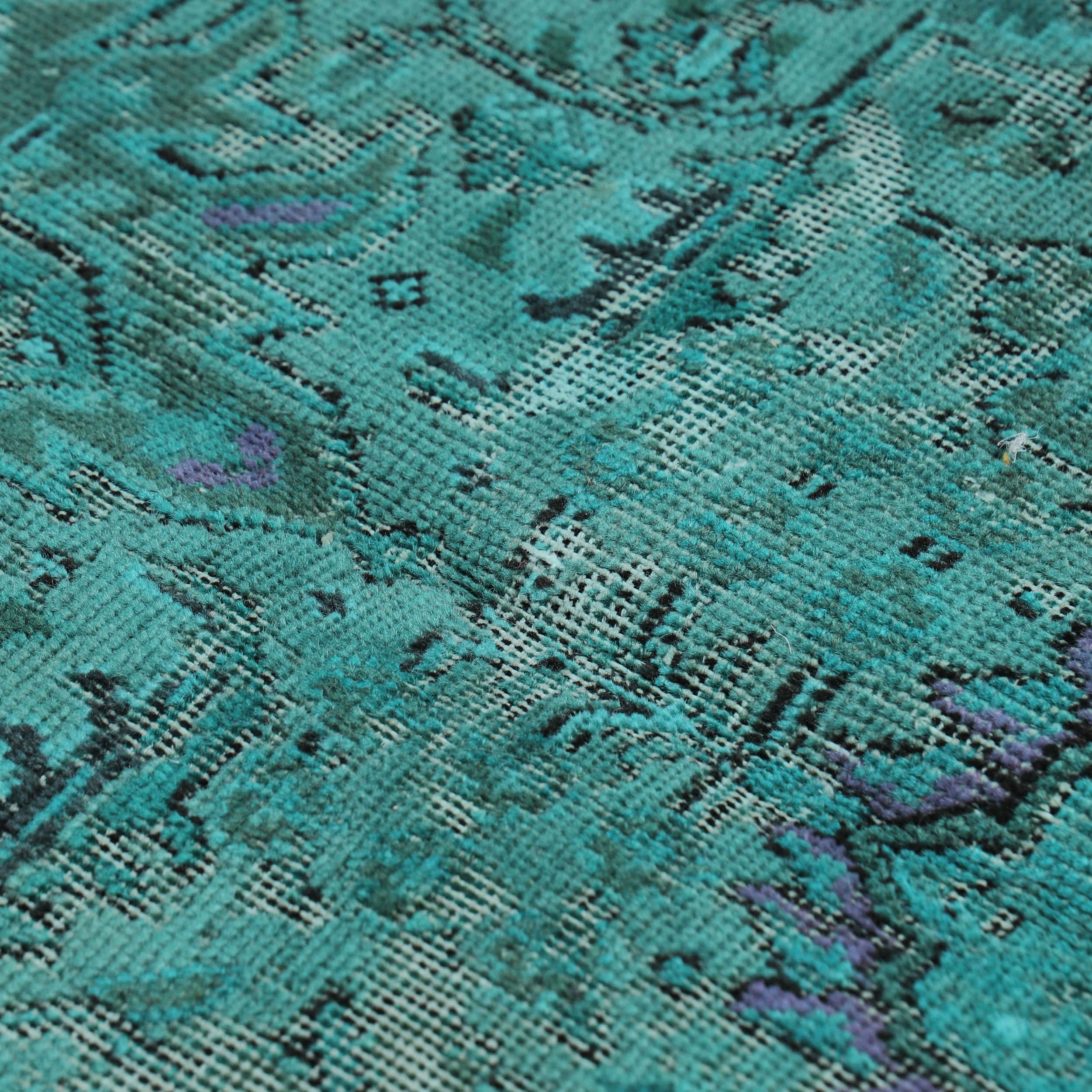 Price and Buy Authentic Persian Carpet with Wool Hand-Knotted in Isfahan Teal - Image 5