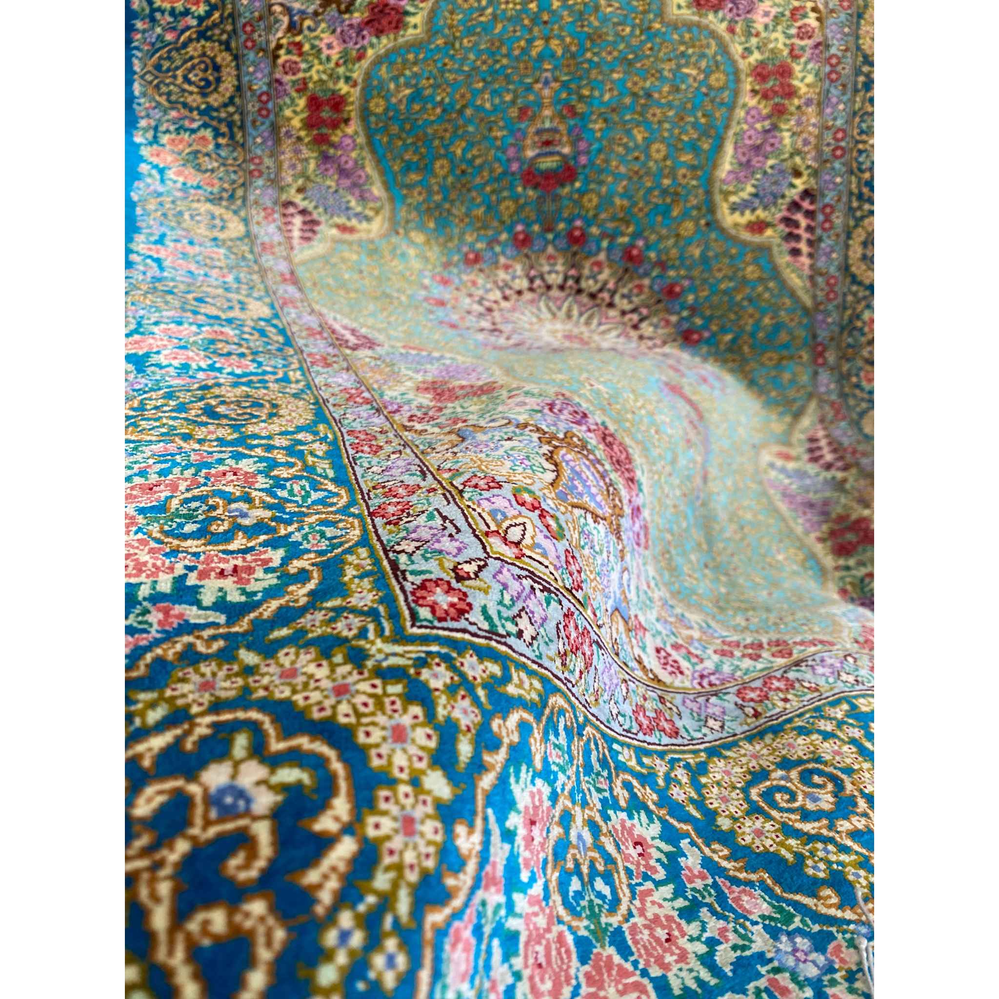 Price and Buy Authentic Persian Silk Carpet Hand-Knotted in Qom Lachak Toranj - Image 8