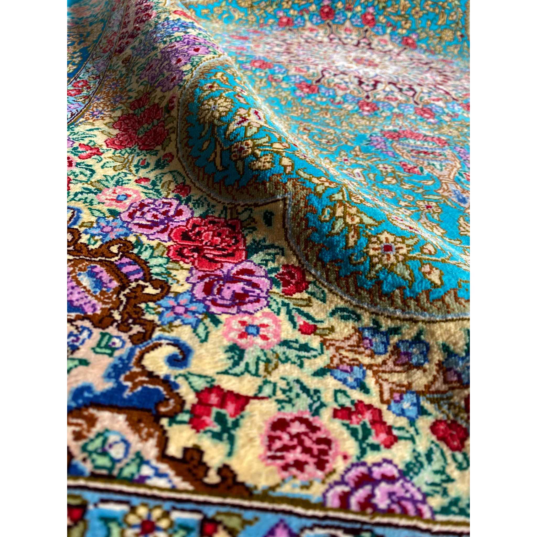 Price and Buy Authentic Persian Silk Carpet Hand-Knotted in Qom Lachak Toranj - Image 5