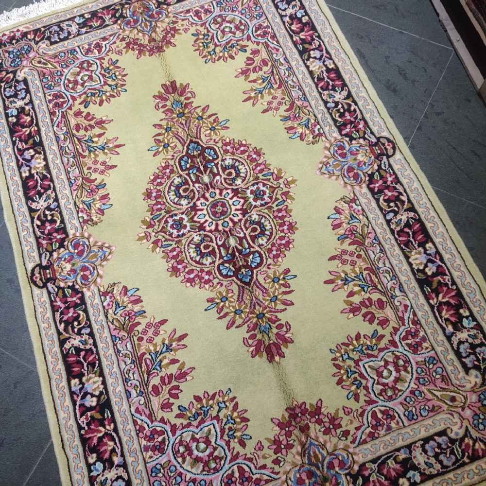 Price and Buy Persian Wool Carpet Hand-Knotted with Medallion design Model Narenj - Image 4