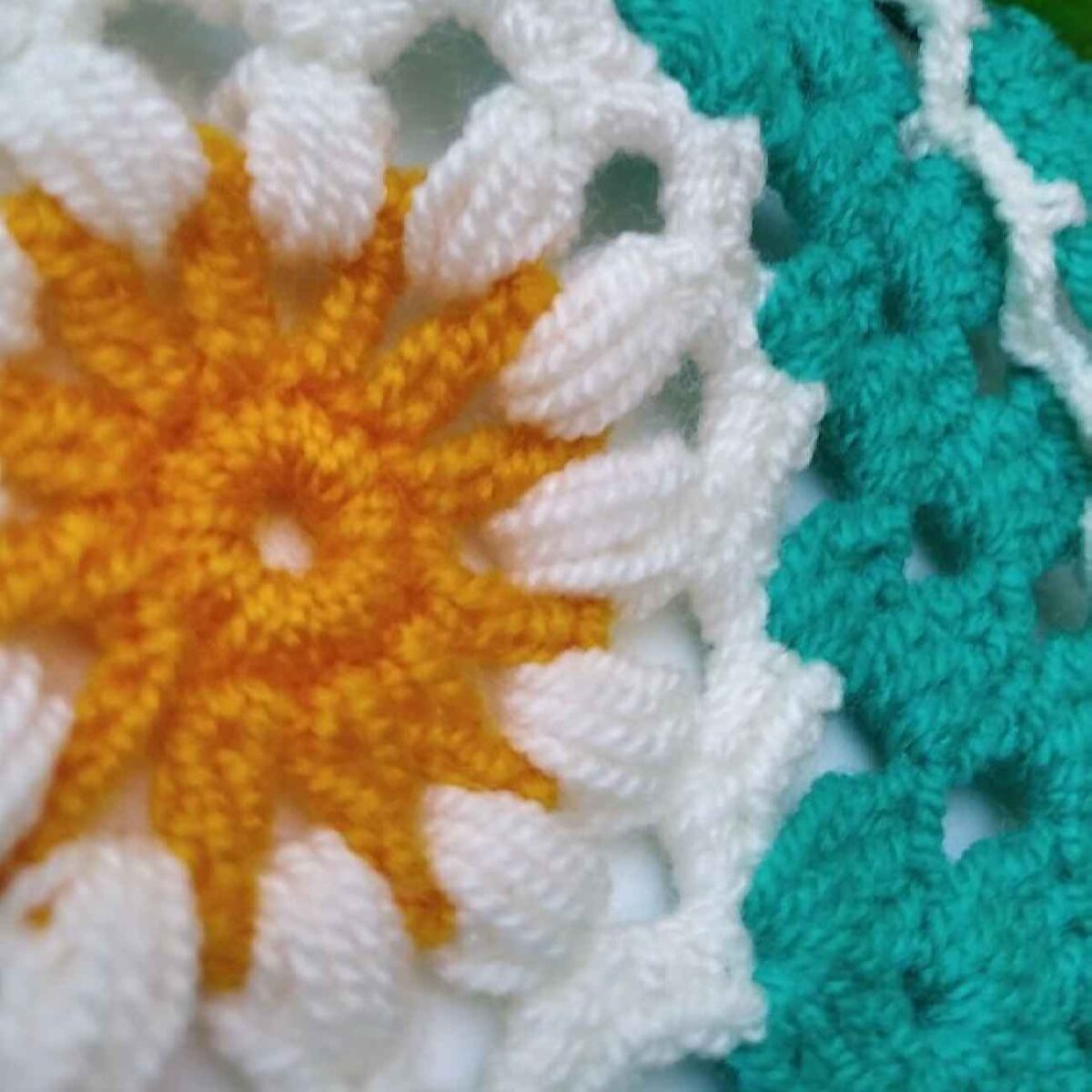 Price and Buy Handwoven Crocheted Baby Blanket – A Perfect Blend of Comfort with Motif Design - Image 4