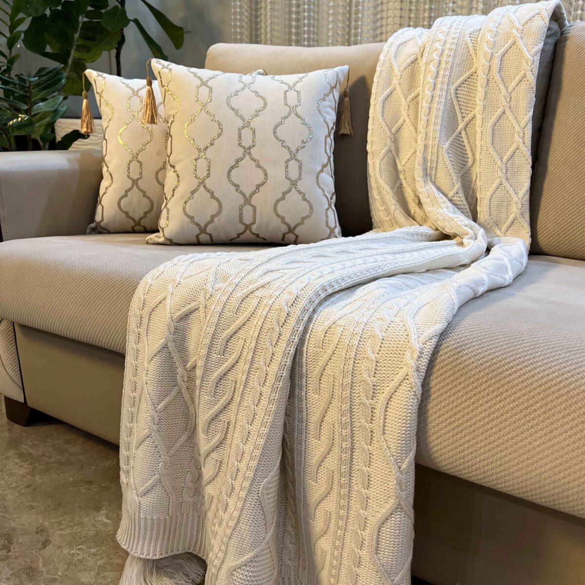 Price and Buy Soft & Light Knitted Throw for Sofa & Bed Model Diana
