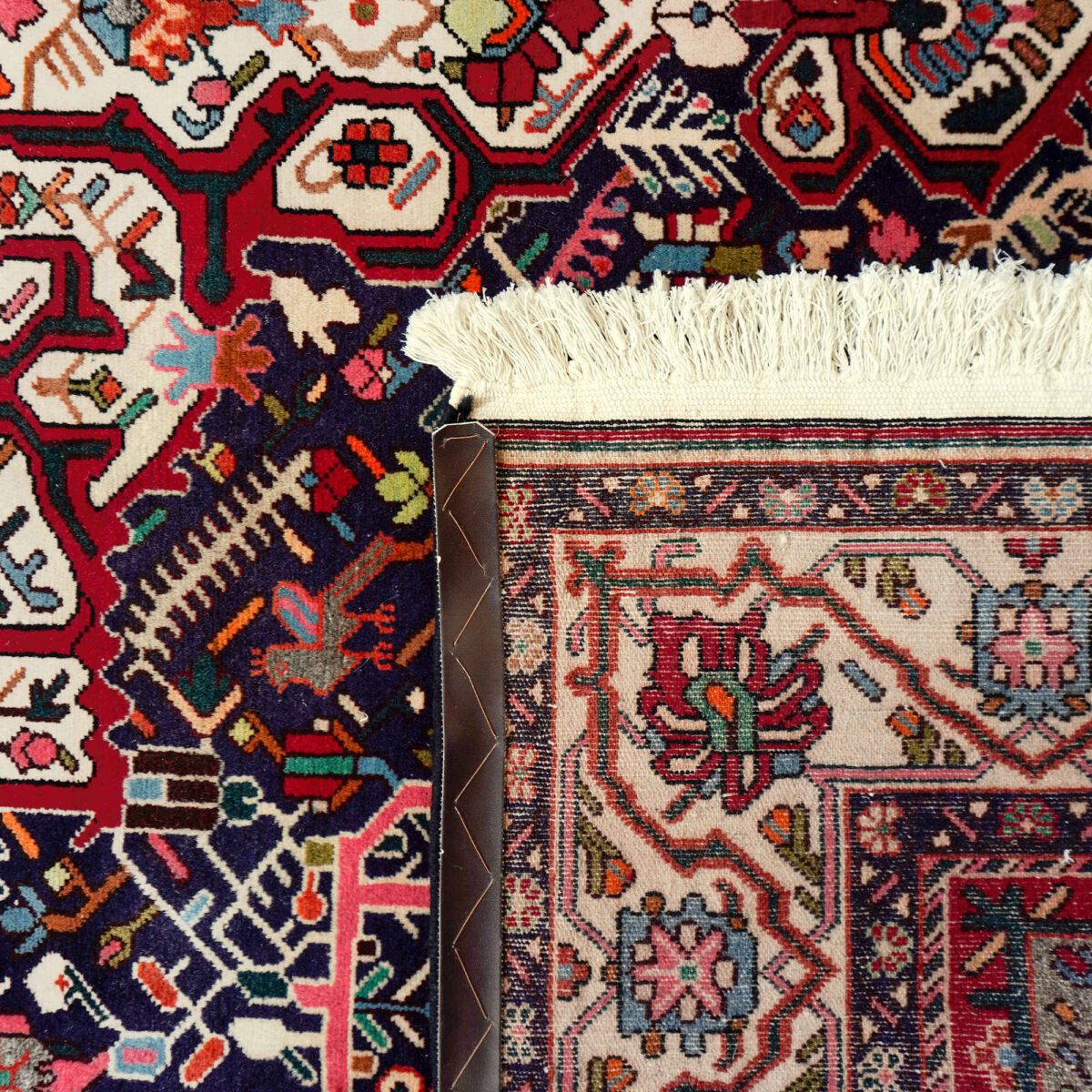 Price and Buy Persian Wool Carpet Hand-Knotted in Chaharmahal & Bakhtiari Heriz - Image 6