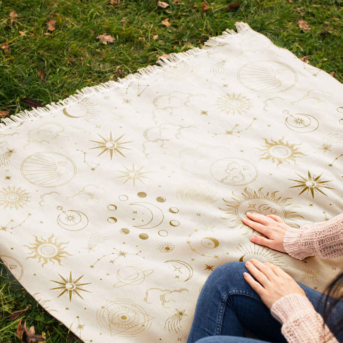 Price and Buy Sofa Throw with Sun and Moon Design – Ideal for Movie Night, Relaxing & Home Décor - Image 6