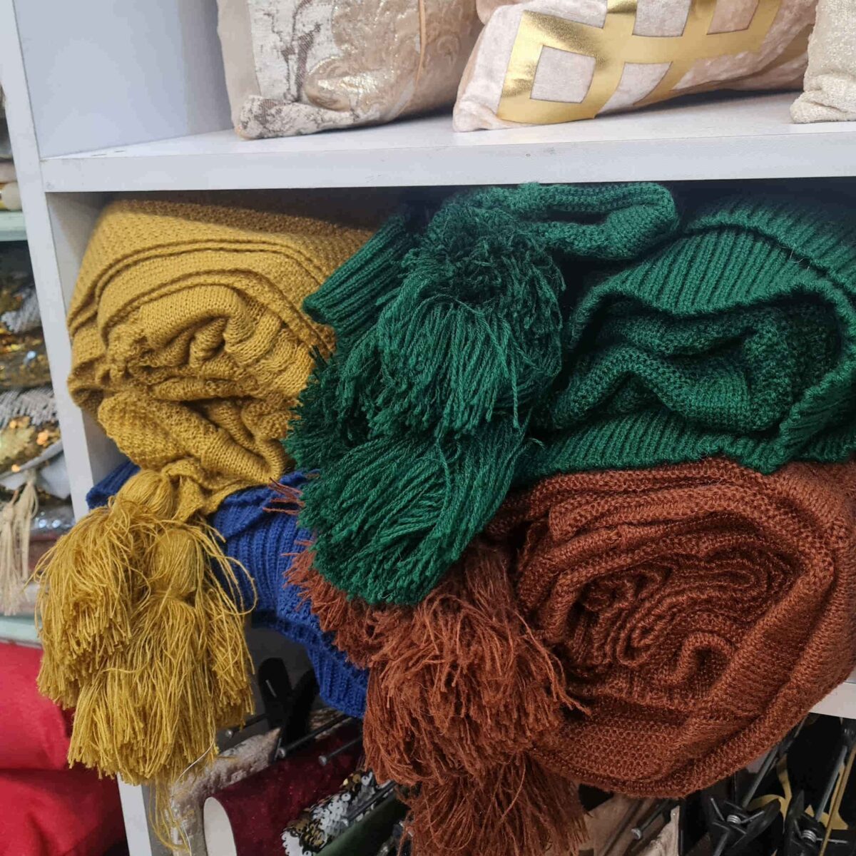 Price and Buy Soft and Warm Knitted Sofa Throw for Couch and Bed – Ideal for Home Décor - Image 2