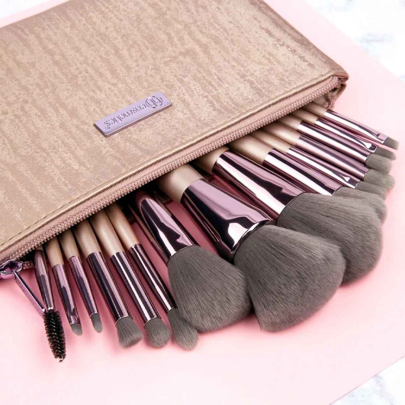 Price and Buy 15-Piece Cosmetic Brush Set – Your Complete Beauty Toolkit - Image 4