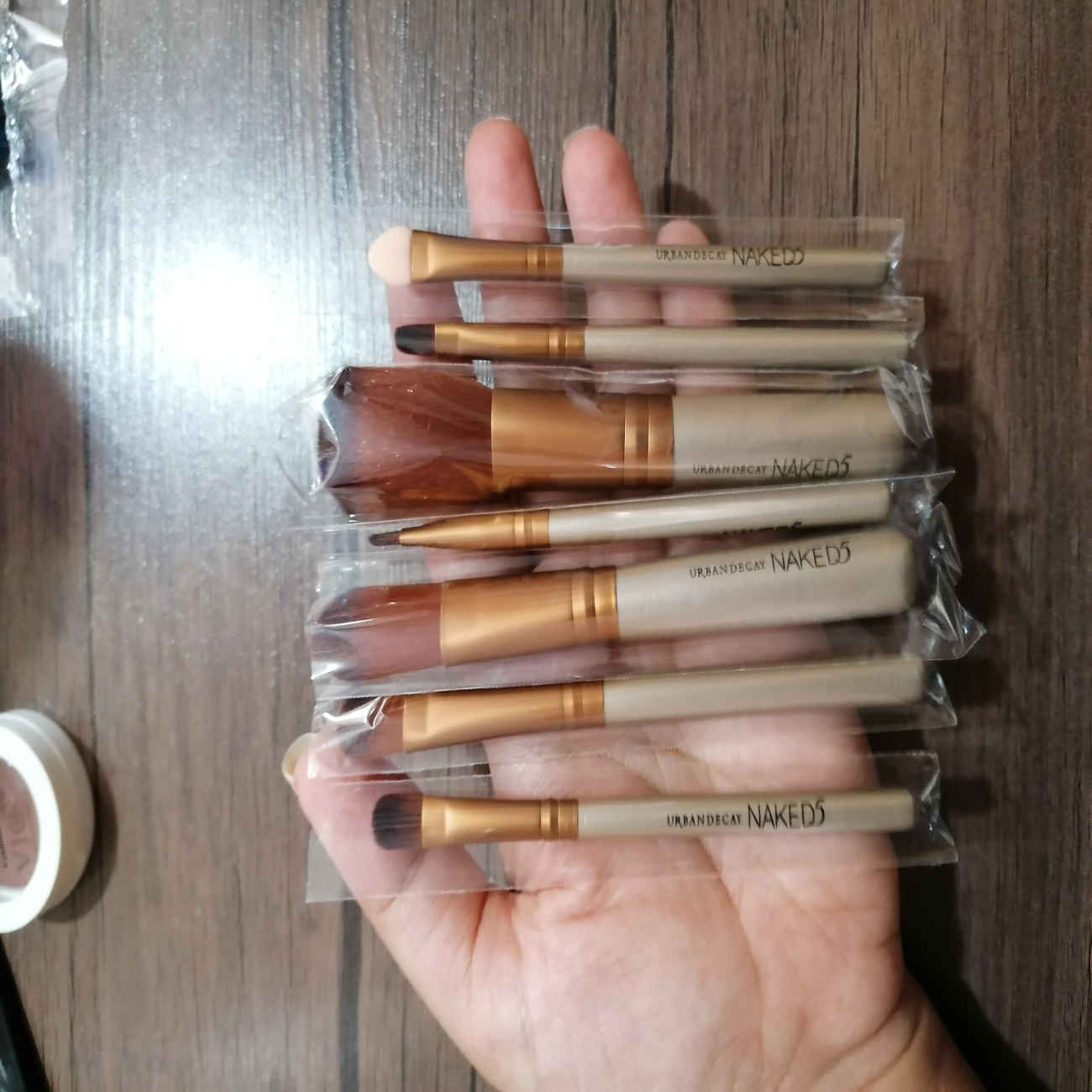 Price and Buy 7-Piece Professional Cosmetic Brush Set –  For Beginners and Professionals Alike - Image 3