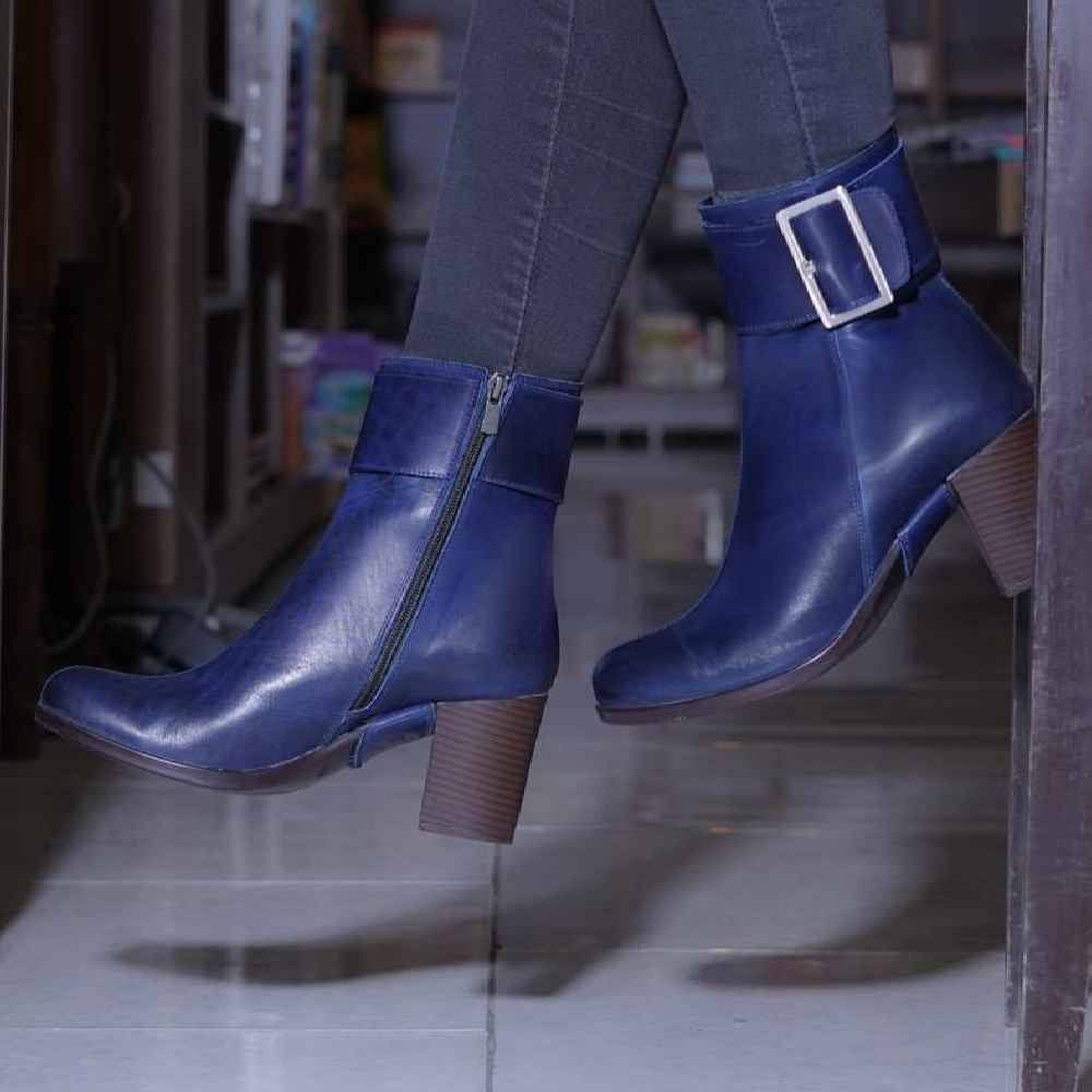 Price and Buy Ankle Leather Boots for Women – Model 111 - Image 4