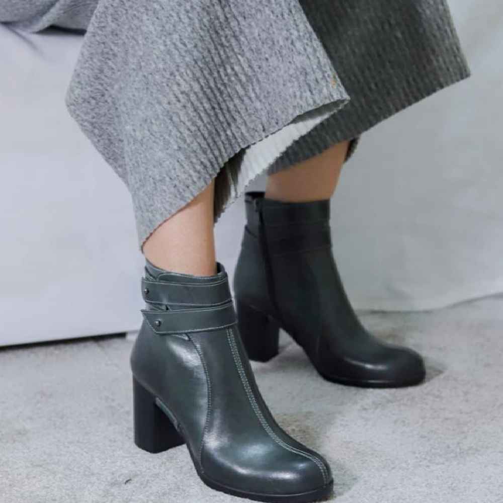 Price and Buy Ankle Leather Boots for Women – Model 112 - Image 4