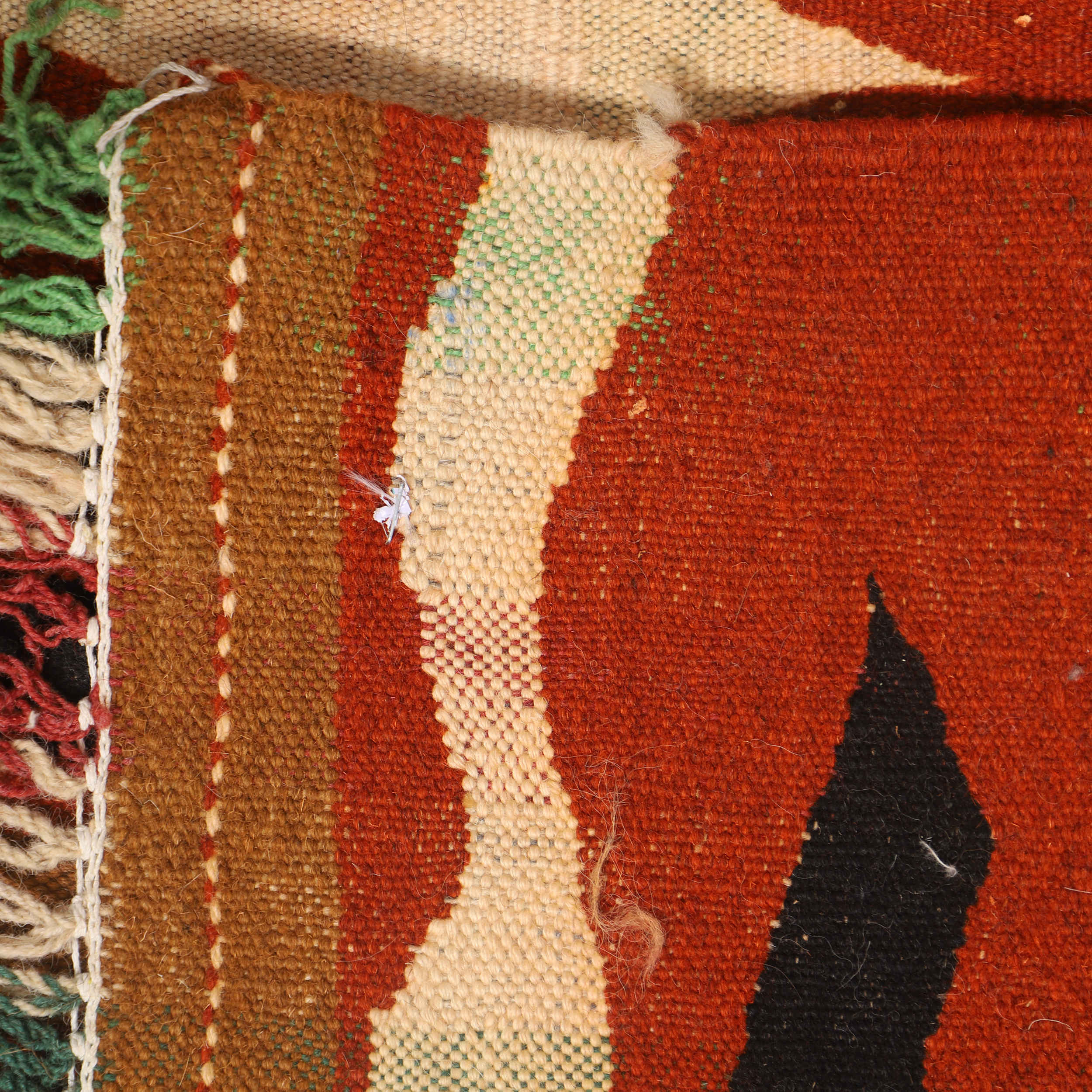 Price and Buy Artisan Persian Wool Kilim Rug Handwoven in Isfahan Wave Red - Image 4