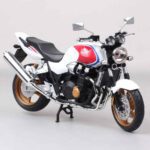 Price and Buy Automaxx Honda CB1300SF Die – Cast Motorcycle Model with Display Pallet – 1:12 Scale Collectible - Image 3