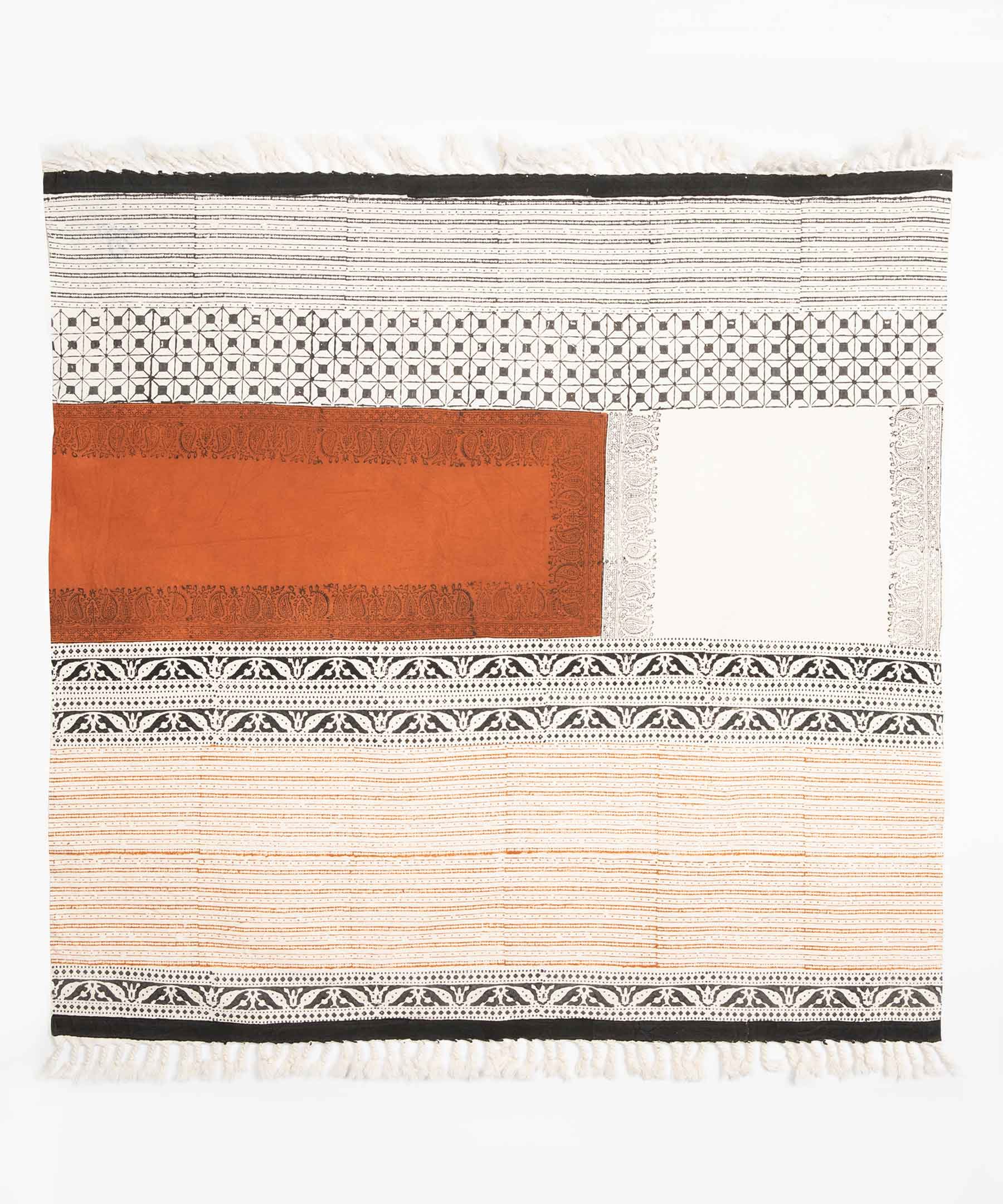 Price and Buy Block Print Linen Tablecloth Model Paeez - Image 4