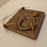 Price and Buy Ceamic Wall Hanging with Mother Word Design in Persian Calligraphy - Image 3