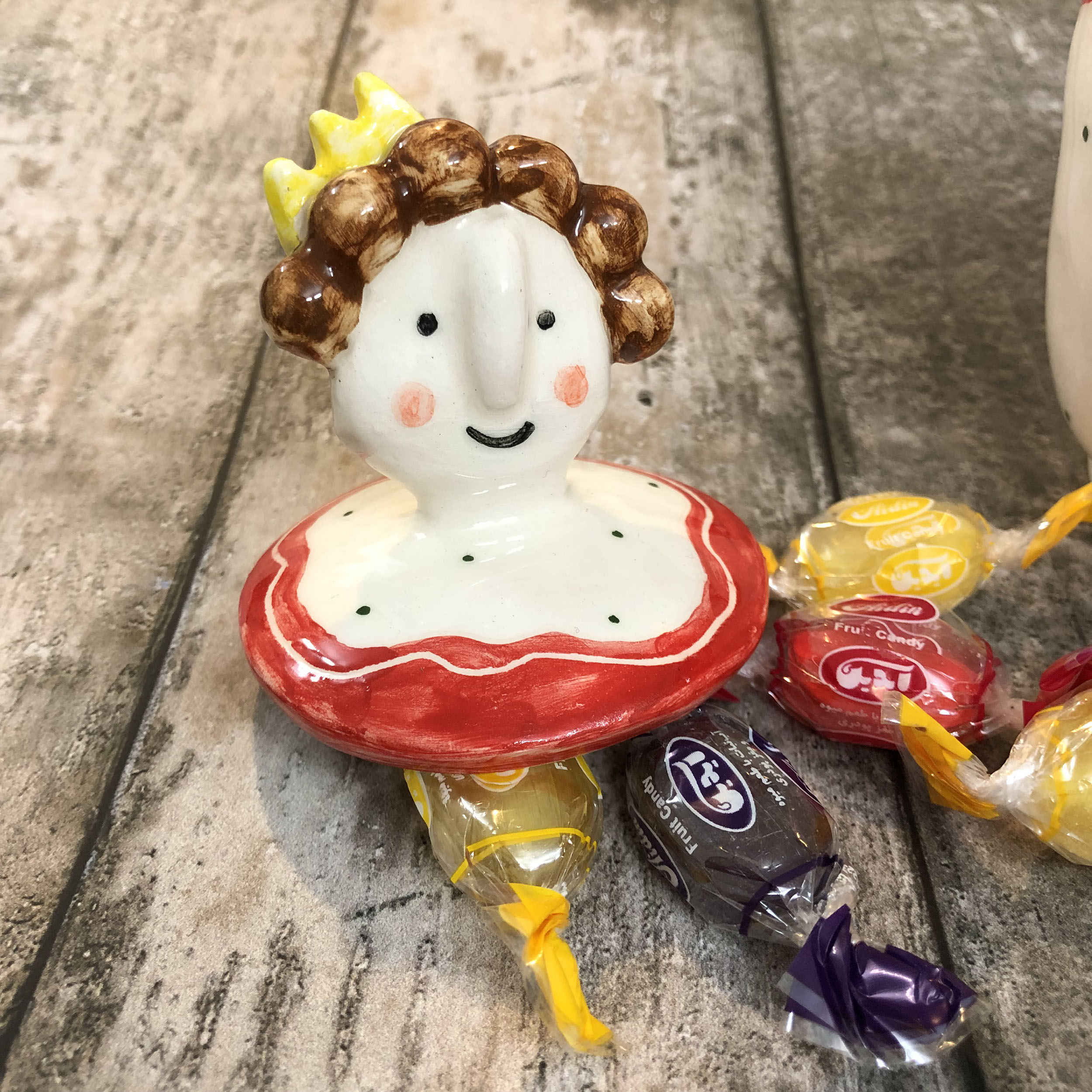 Price and Buy Ceramic Sugar Bowl with Lid Artistic Style Doll Queen - Image 4