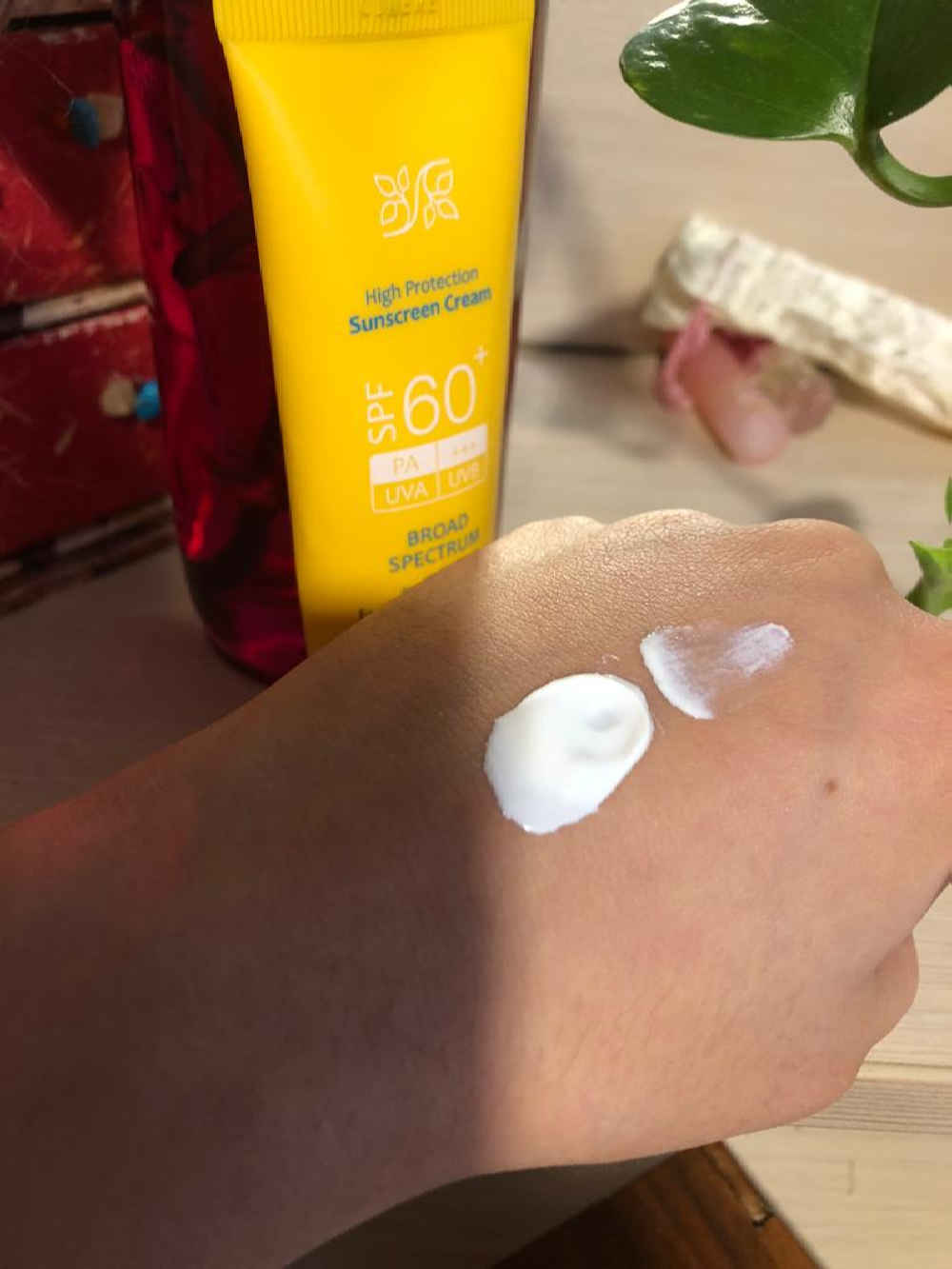 Price and Buy Cinere Sunscreen Cream for Normal to Dry Skin - Image 4