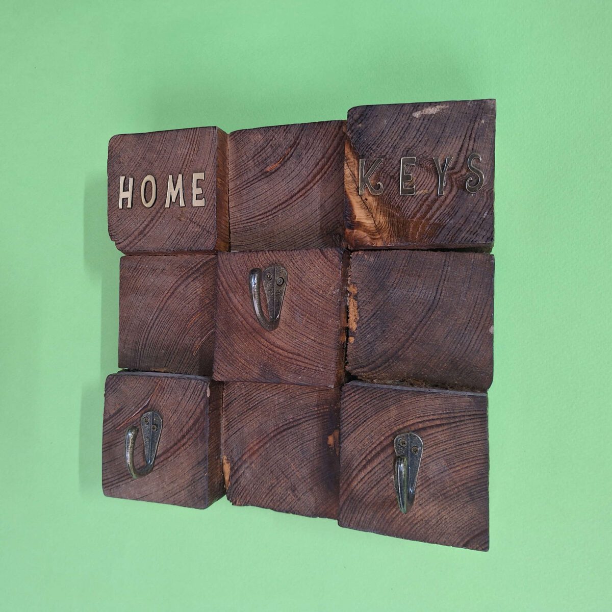 Price and Buy Decorative & Handcrafted Wall Key Holder with Entrance Cubes Design - Image 9