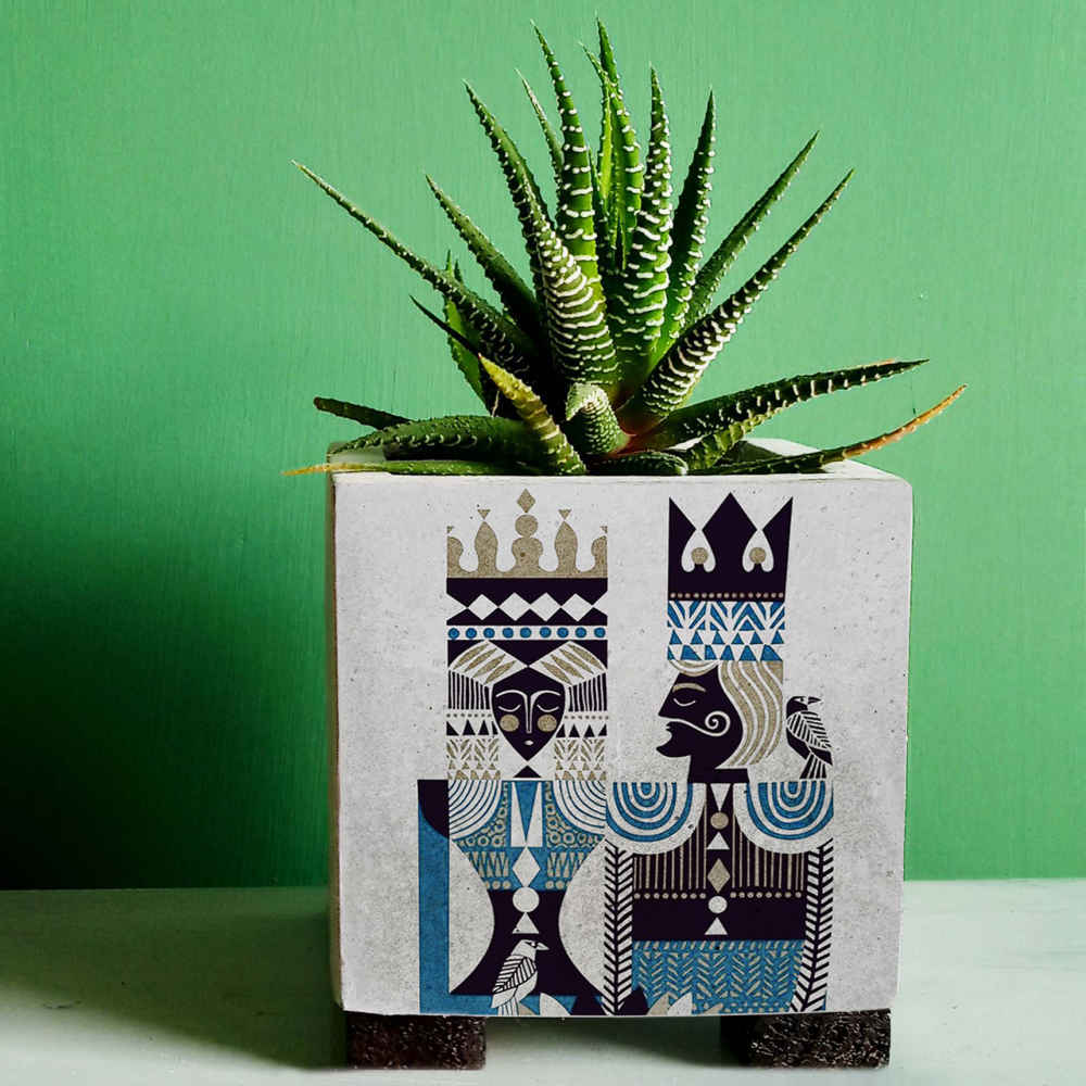 Price and Buy Decorative Persian Square Concrete Vase Model King & Queen - Image 4