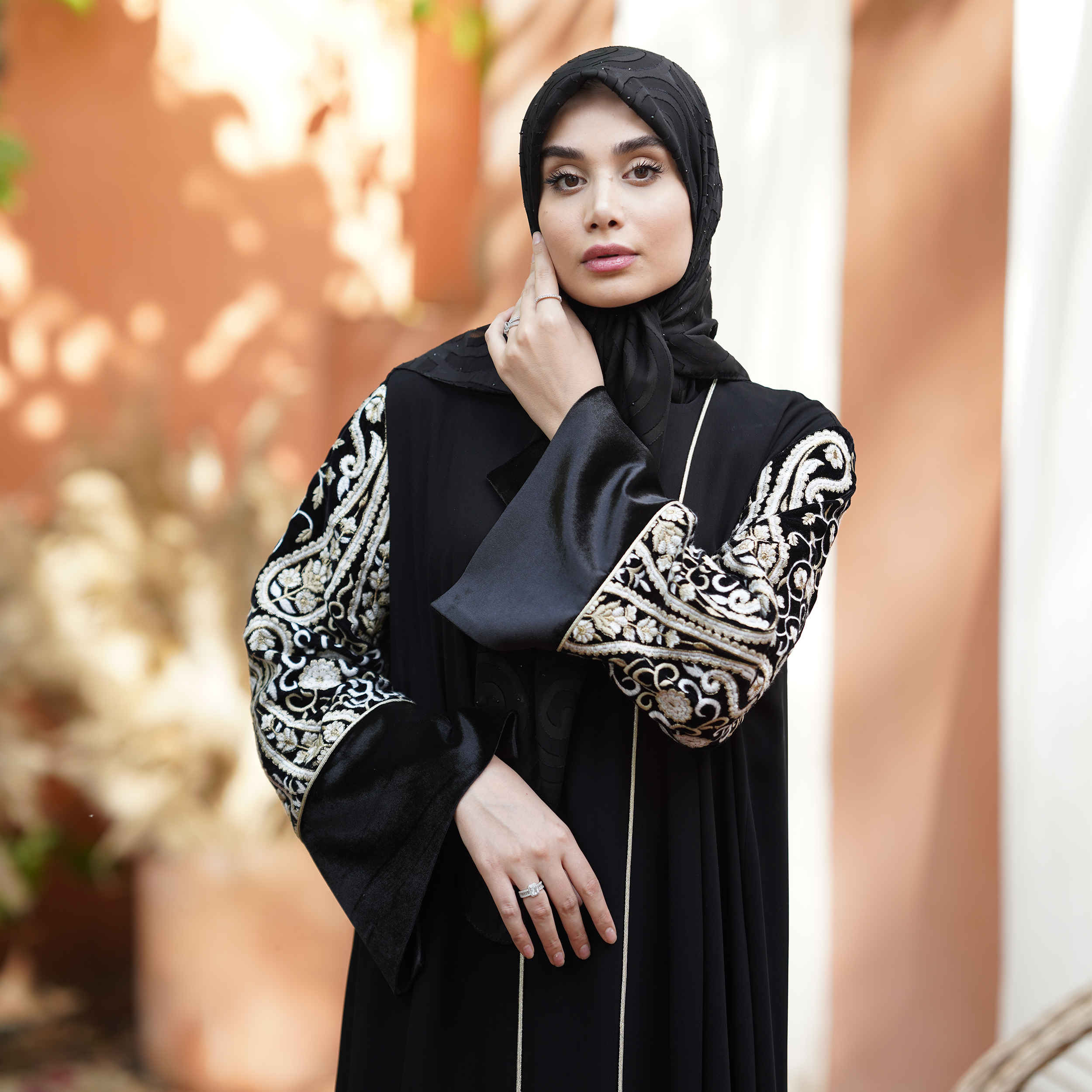Price and Buy Elegant Loose Fit Abaya for Muslim Women with Embroidered Sleeves - Image 3