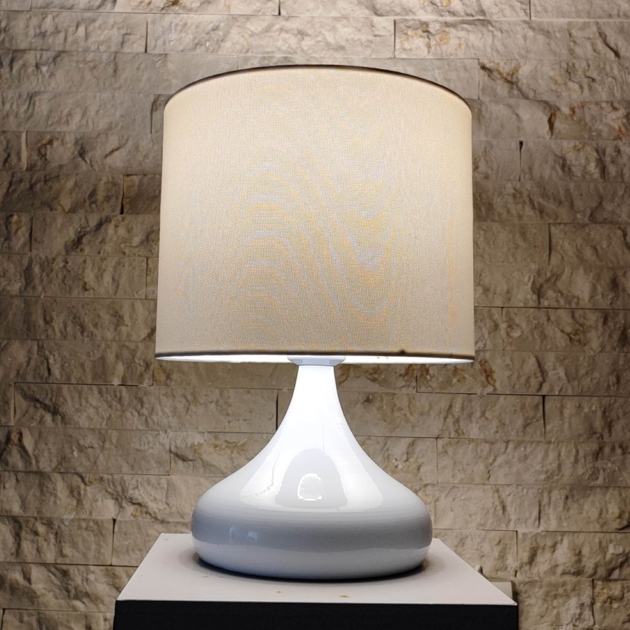Price and Buy Elegant White Minimalist Table Lamp Simple, Stylish, and Beautiful Lighting for Any Space_6901bf7a090bd.jpeg Price and Buy Elegant White Minimalist Table Lamp Simple, Stylish, and Beautiful Lighting for Any Space - Image 1