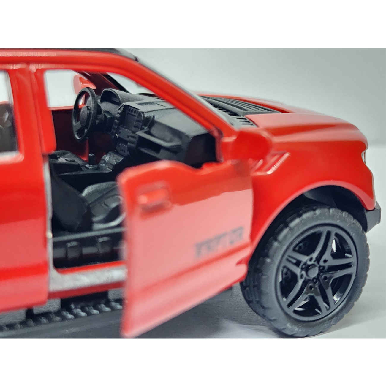 Price and Buy Ford RAPTOR 2010 Metal Toy Car – A Durable Metal Toy Car with Unmatched Style and Strength - Image 4