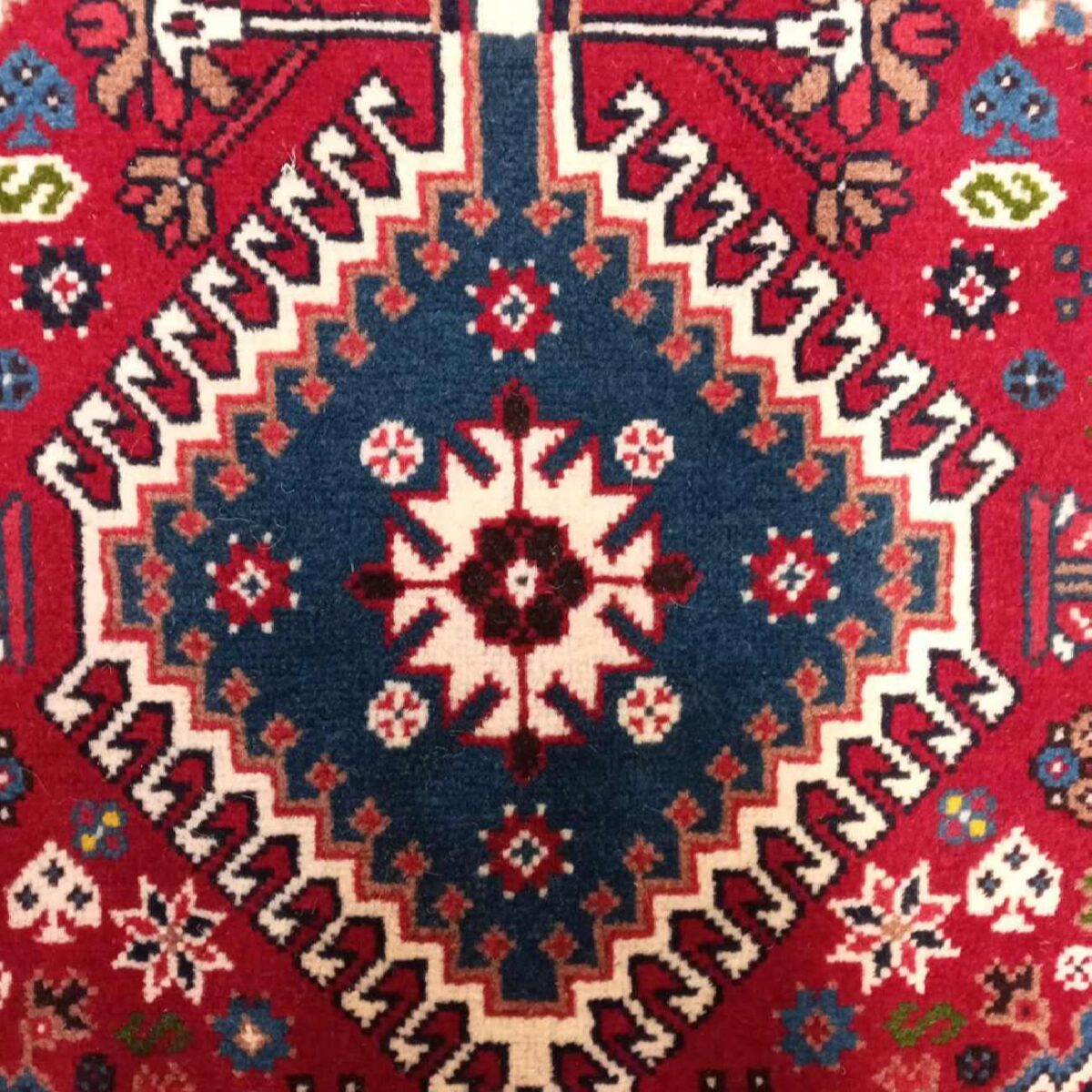 Price and Buy Genuine Persian Carpet with Wool Hand-Knotted Qashqai Red - Image 7