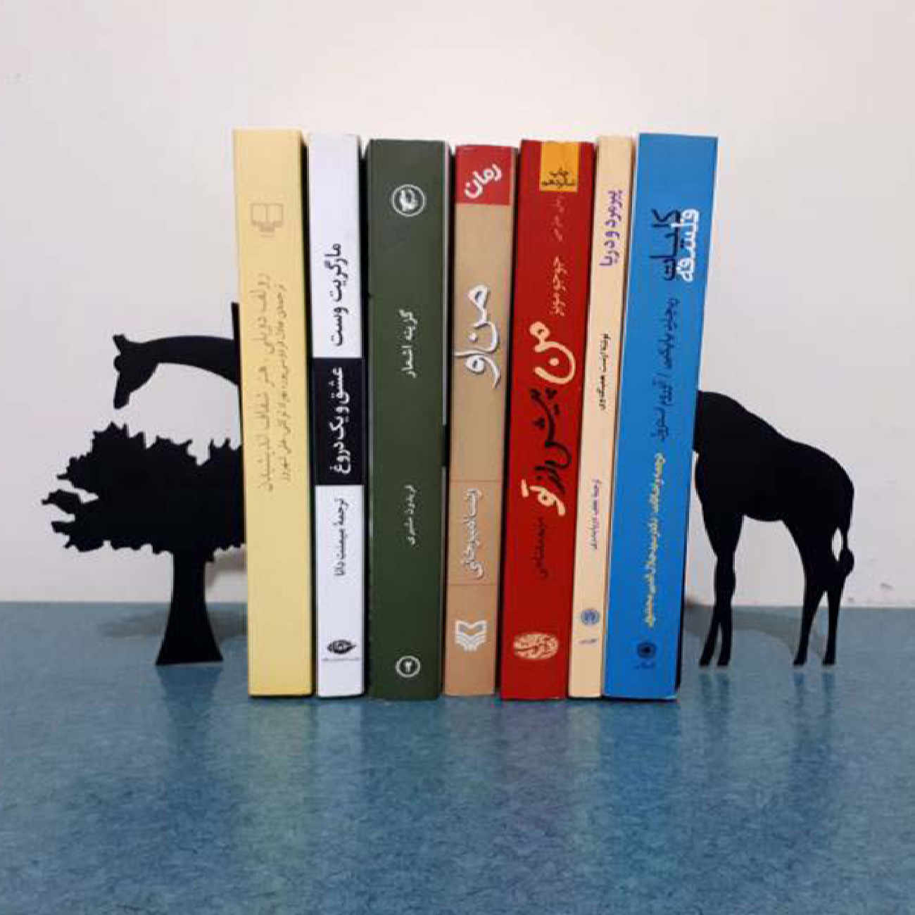 Price and Buy Giraffe Design Metal Art Bookend – Playful Option for Kids’ Shelves - Image 3