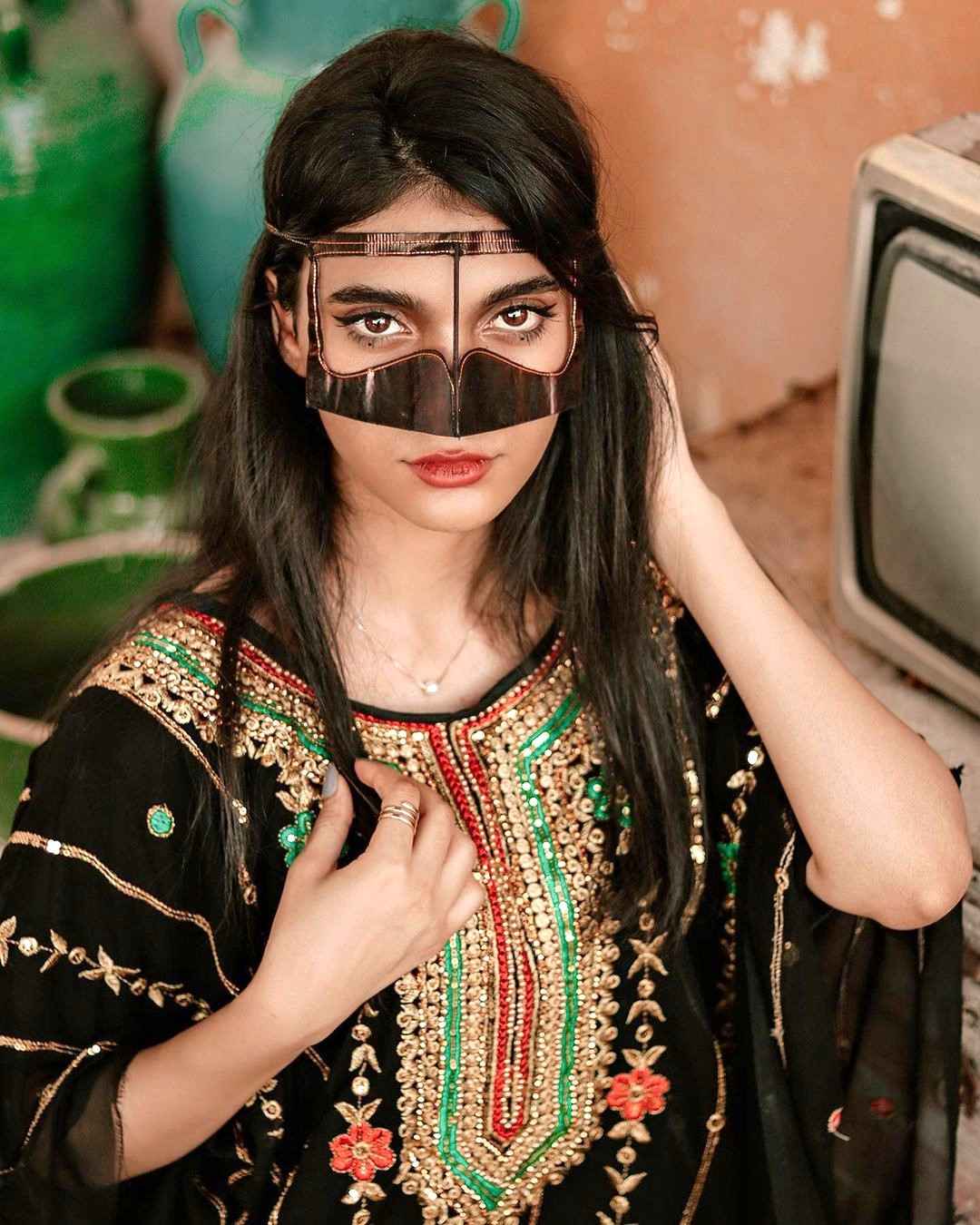 Price and Buy Handcrafted Battoulah Mask – Gulf Burqa Jonoob Model - Image 4