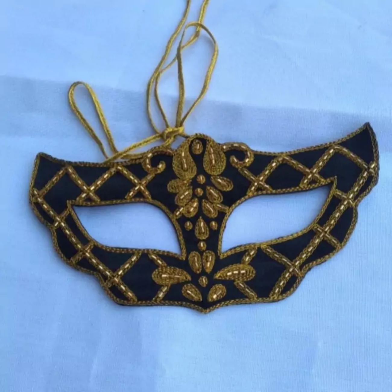 Price and Buy Handcrafted Battoulah Mask – Suitable for Ceremonies_6901b19086957.jpeg Price and Buy Handcrafted Battoulah Mask – Suitable for Ceremonies - Image 4