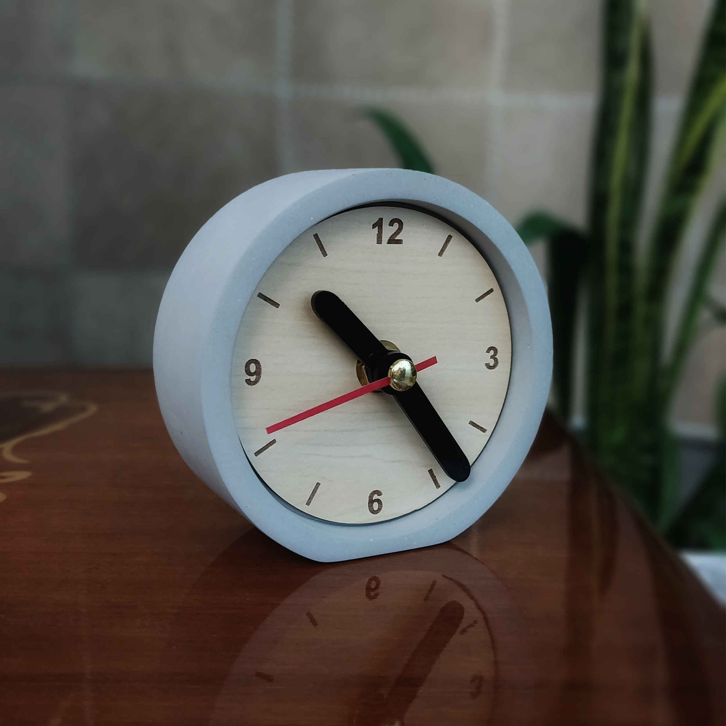 Price and Buy Handcrafted Concrete Desk Clock – Minimalist Round Gray - Image 4
