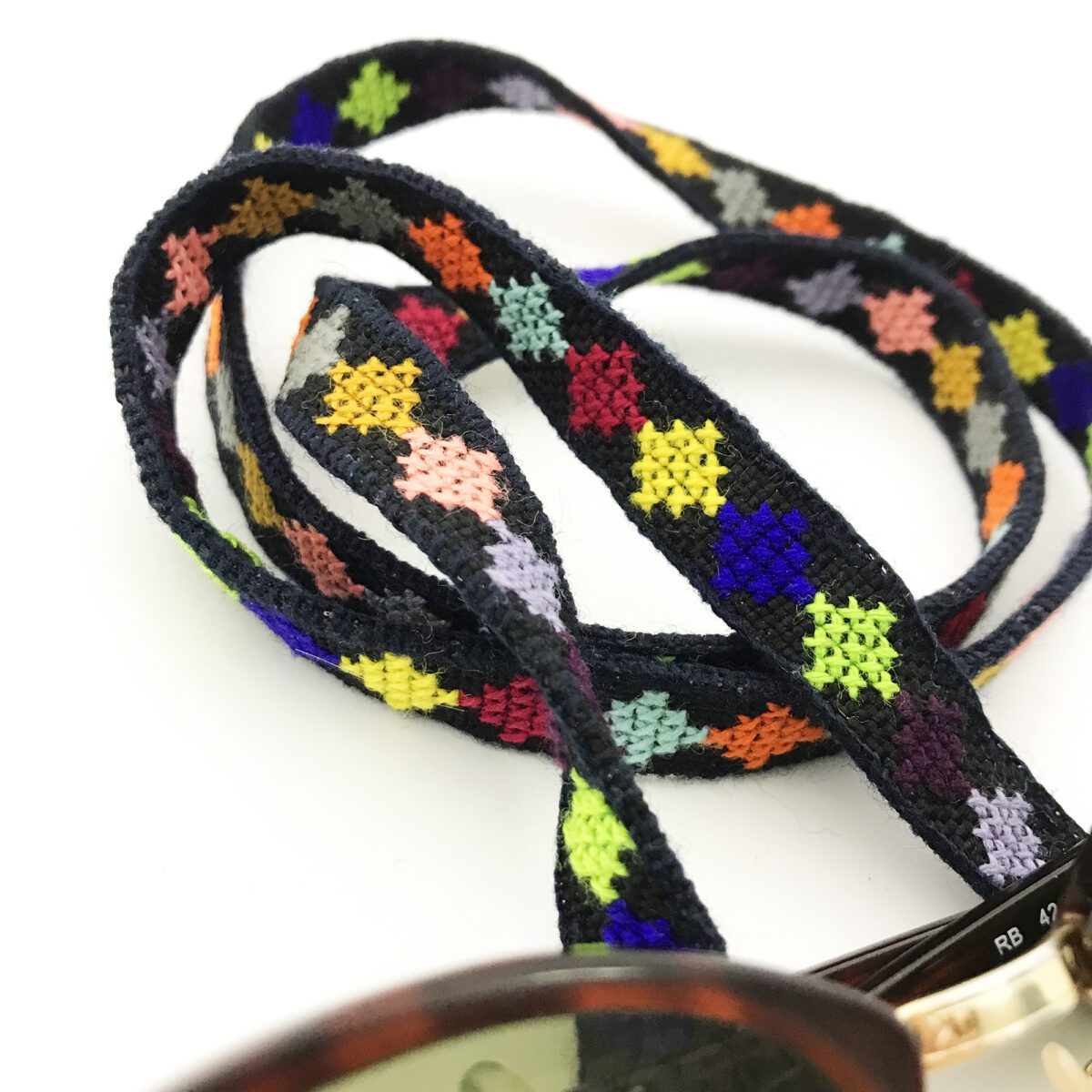 Price and Buy Handcrafted Glasses Strap – Elegant Baluchi Embroidery - Image 3