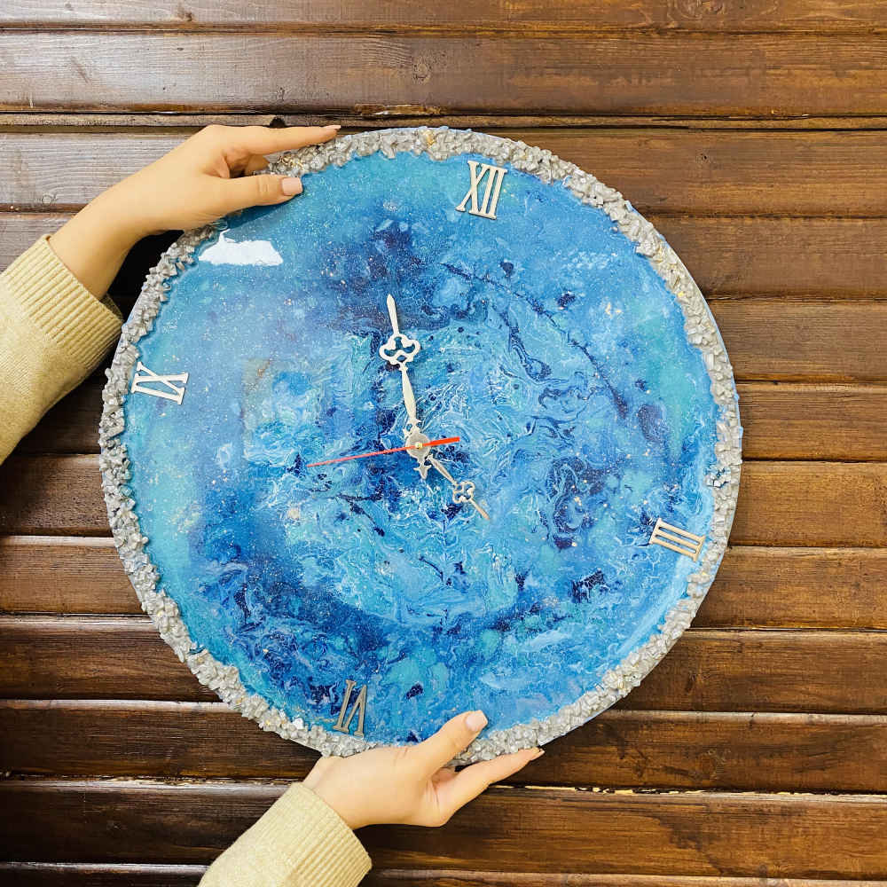 Price and Buy Handcrafted Resin Wall Clock – Abstract Style Maria - Image 3