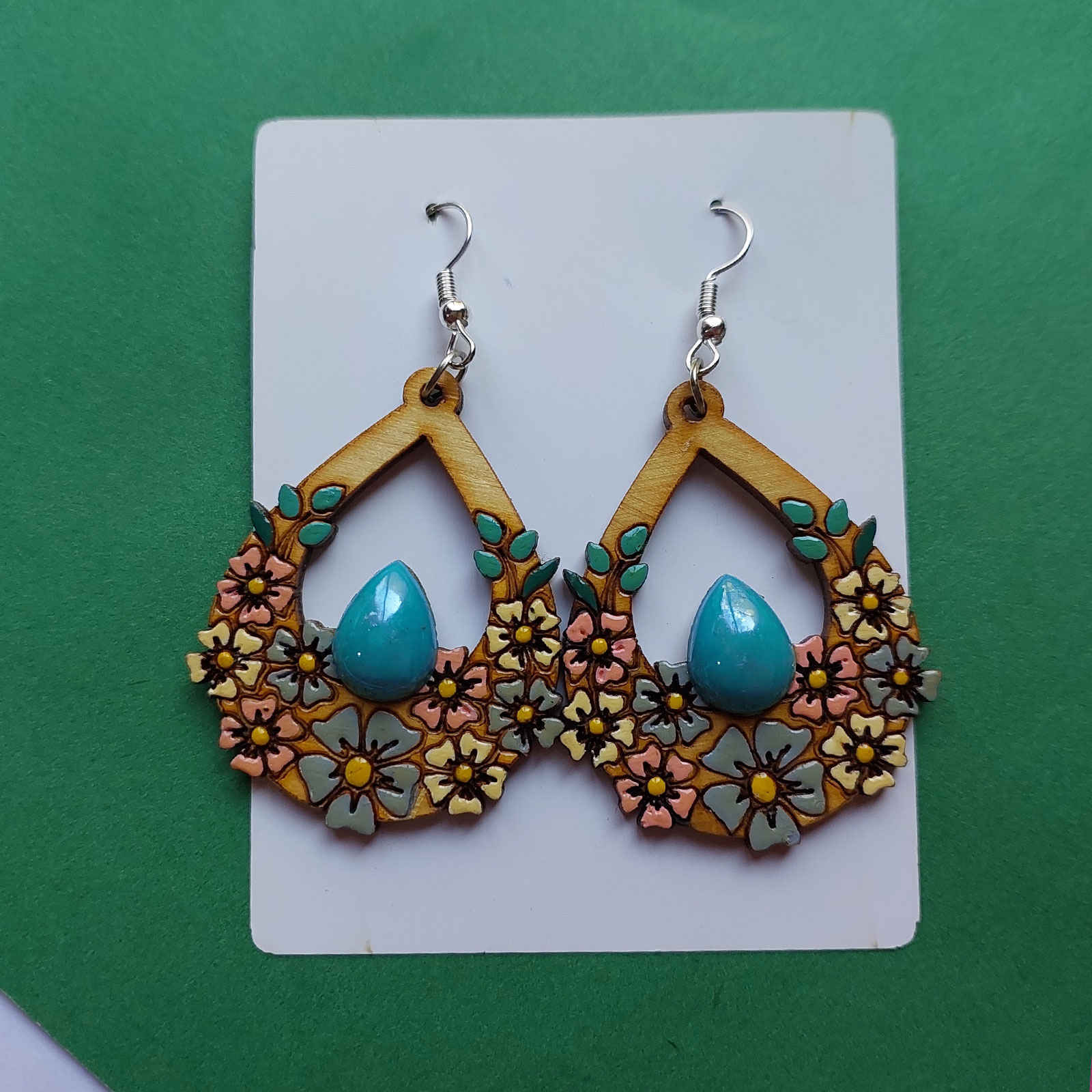Price and Buy Handcrafted Wooden Earrings with Violet Flowers Model Turquoise - Image 3
