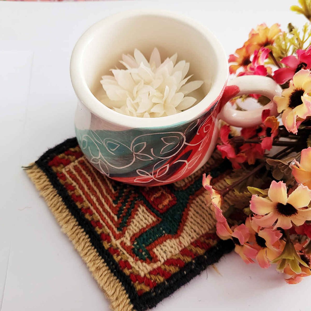 Price and Buy Handwoven Persian Kilim Coaster with Bird Design - Image 4