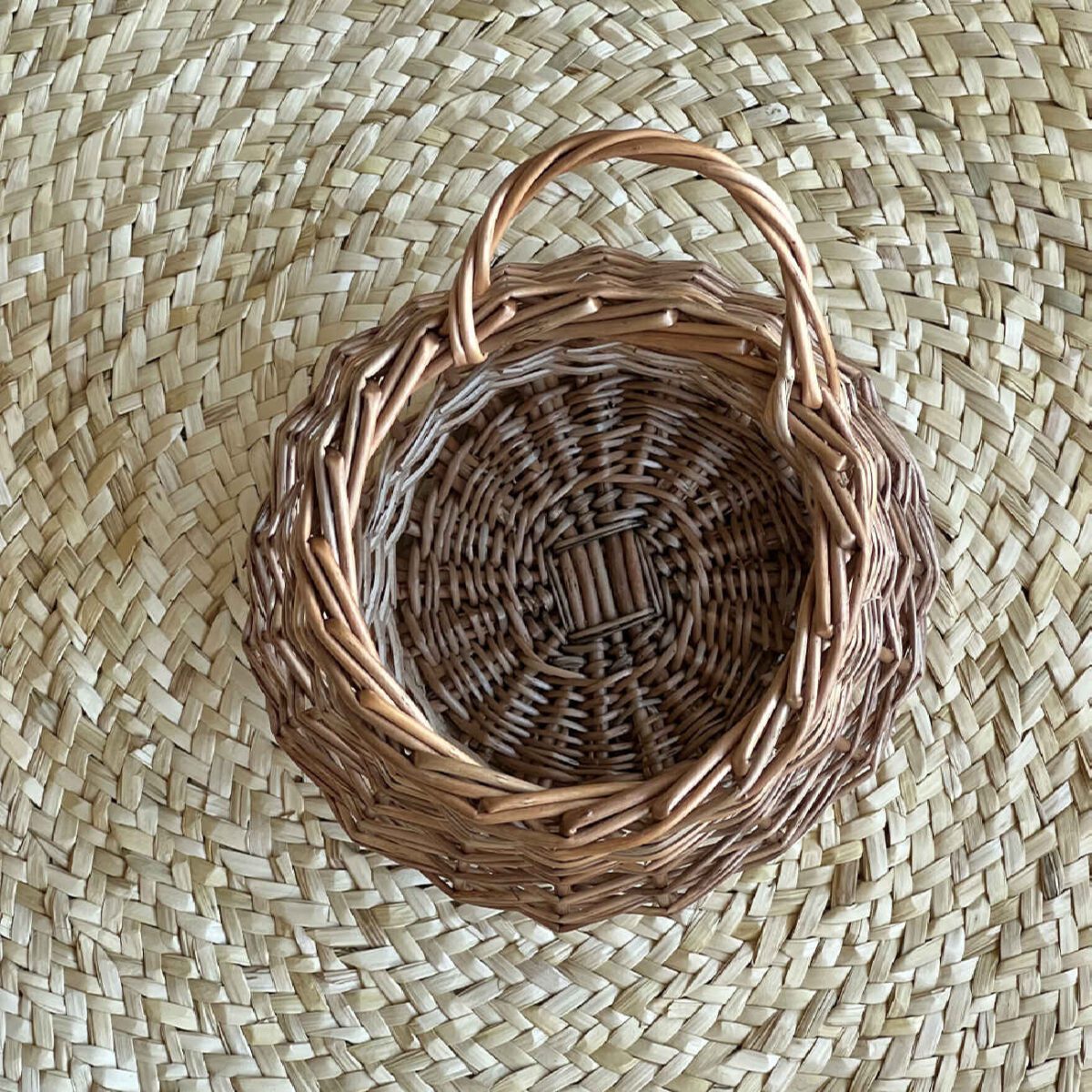 Price and Buy Handwoven Wicker Basket Model Marvar - Image 9