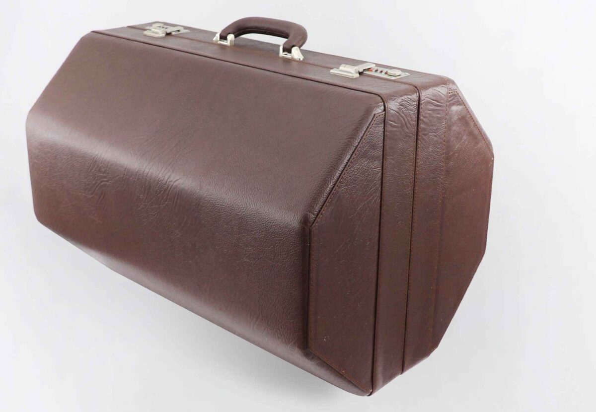 Price and Buy Hard Case for Persian Tombak With Foam and Leather Covering - Image 3
