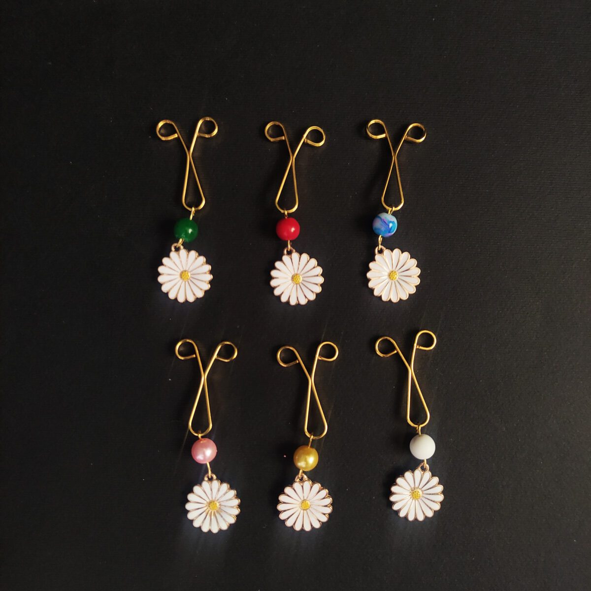 Price and Buy Hijab U Clips for Muslim Women with Chamomile Pendant (6 pcs) - Image 4