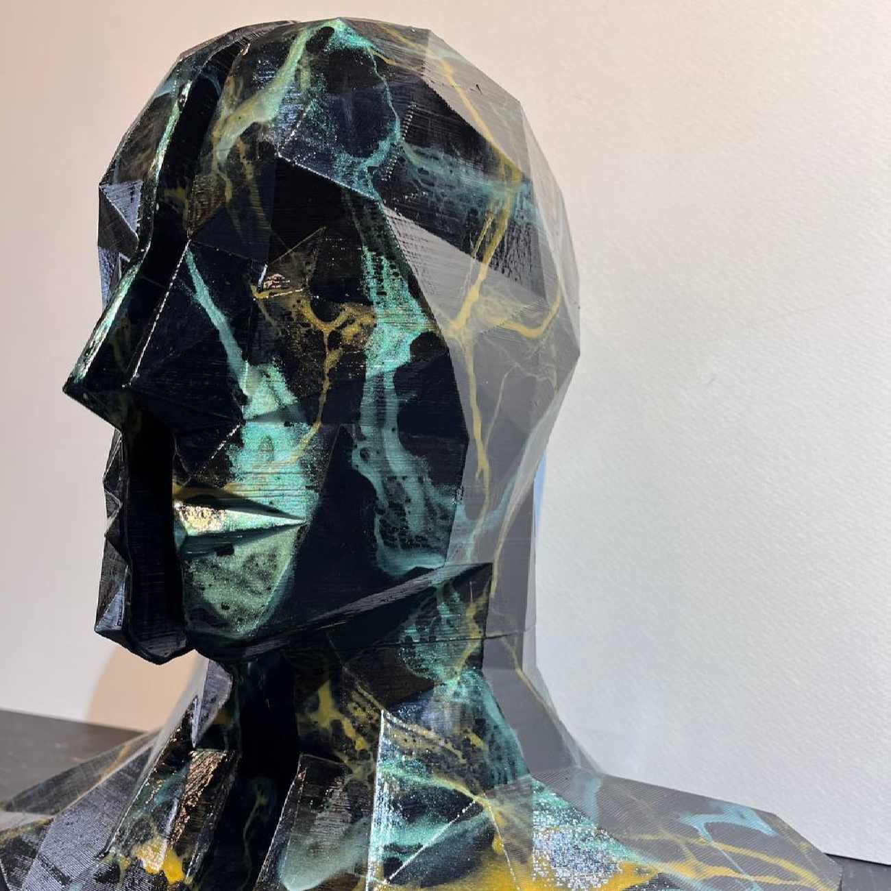 Price and Buy Human Head Design Decorative Bookend – Suitable for Artistic Interiors - Image 5