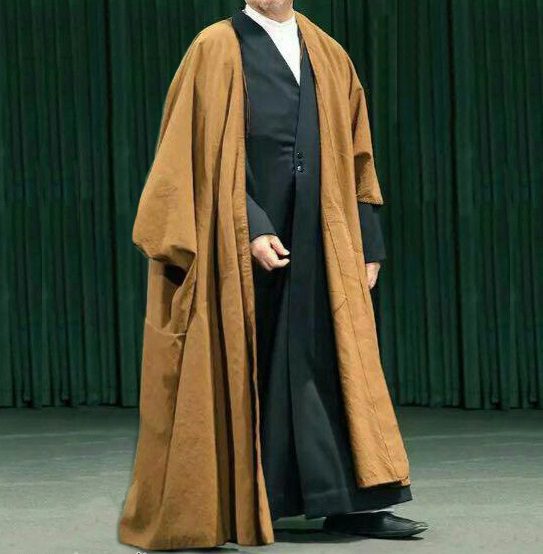 Price and Buy Islamic Men’s Wool Bisht Cloak for Cold Seasons – Arab Heritage_68fc34e0876c8.jpeg Price and Buy Islamic Men’s Wool Bisht Cloak for Cold Seasons – Arab Heritage