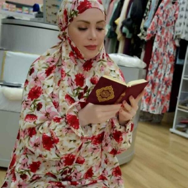 Price and Buy Islamic Namaz Chador with Sleeves for Women Ideal for Praying – Floral Pattern Bita_68fdc60c4be56.jpeg Price and Buy Islamic Namaz Chador with Sleeves for Women Ideal for Praying – Floral Pattern Bita