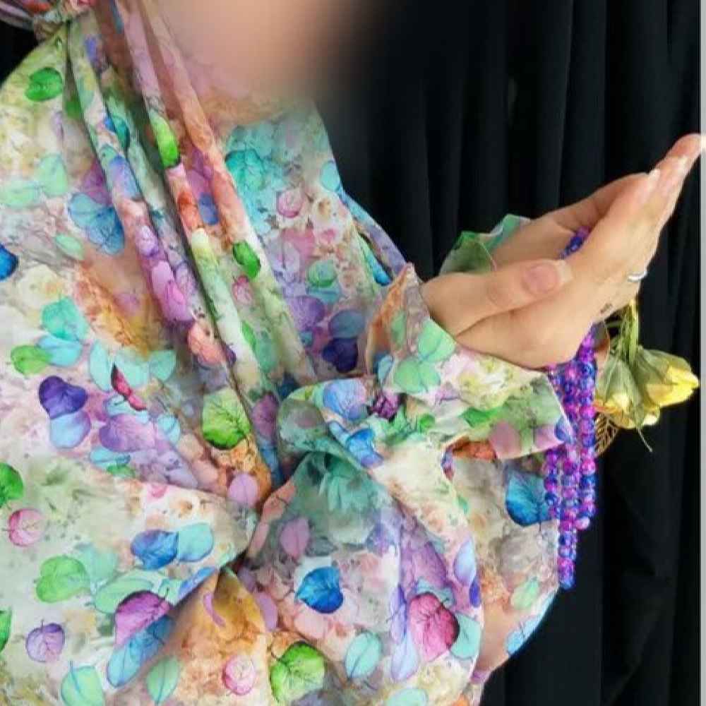 Price and Buy Islamic Namaz Chador with Sleeves for Women Ideal for Praying – Floral Pattern Hasti - Image 3