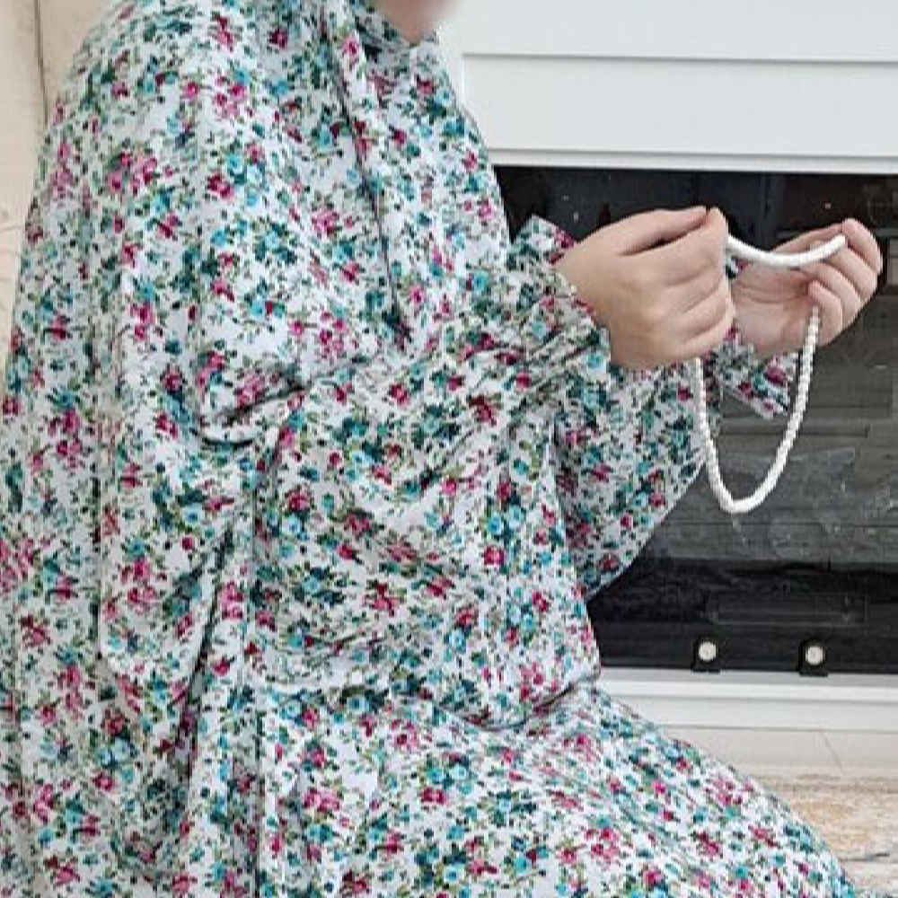 Price and Buy Islamic Namaz Chador with Sleeves for Women Ideal for Praying – Floral Pattern Helma