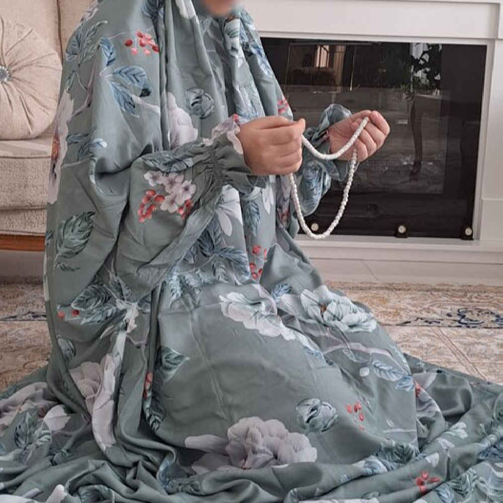 Price and Buy Islamic Namaz Chador with Sleeves for Women Ideal for Praying – Floral Pattern Samin - Image 3