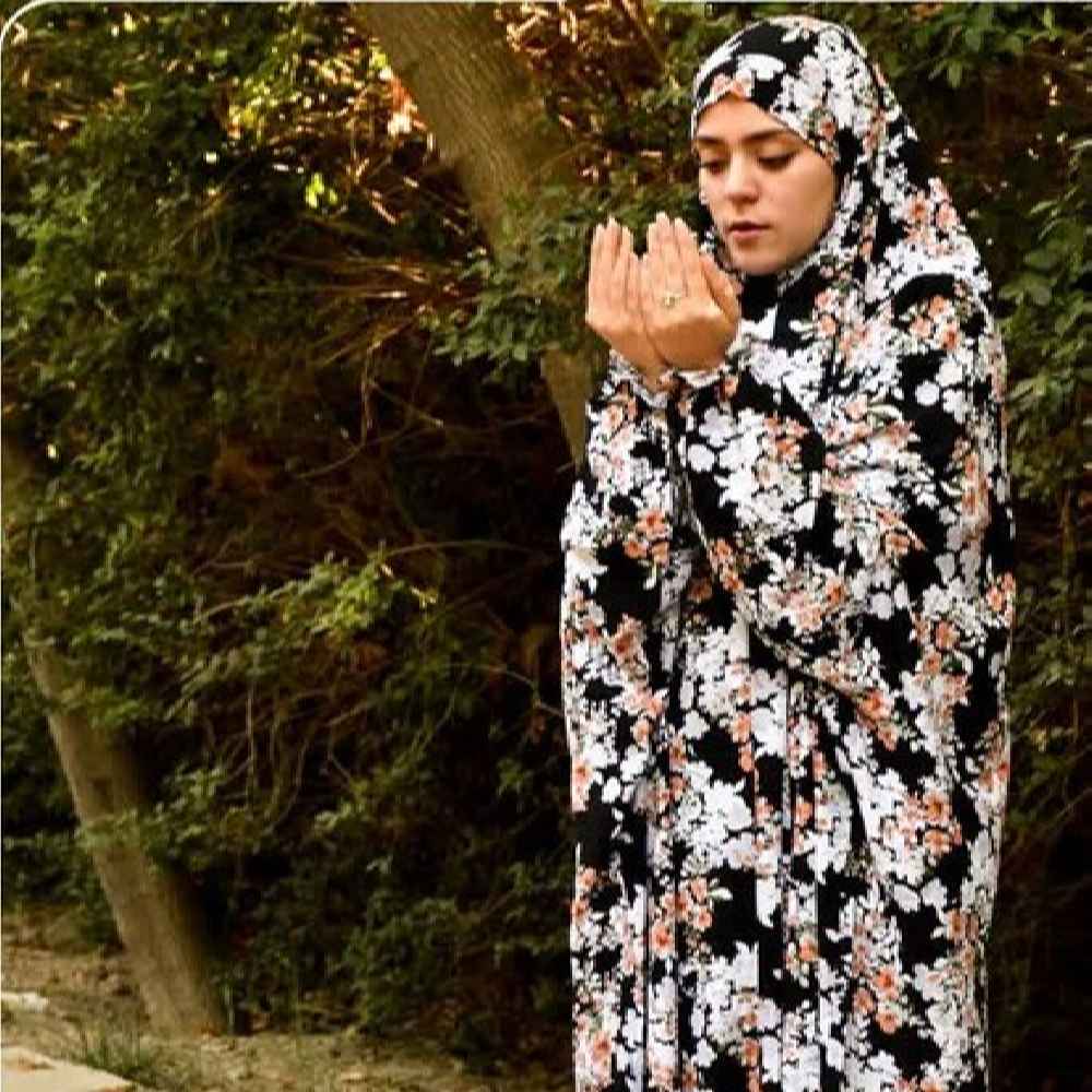 Price and Buy Islamic Namaz Chador with Sleeves for Women Ideal for Praying – Floral Pattern Zara - Image 3