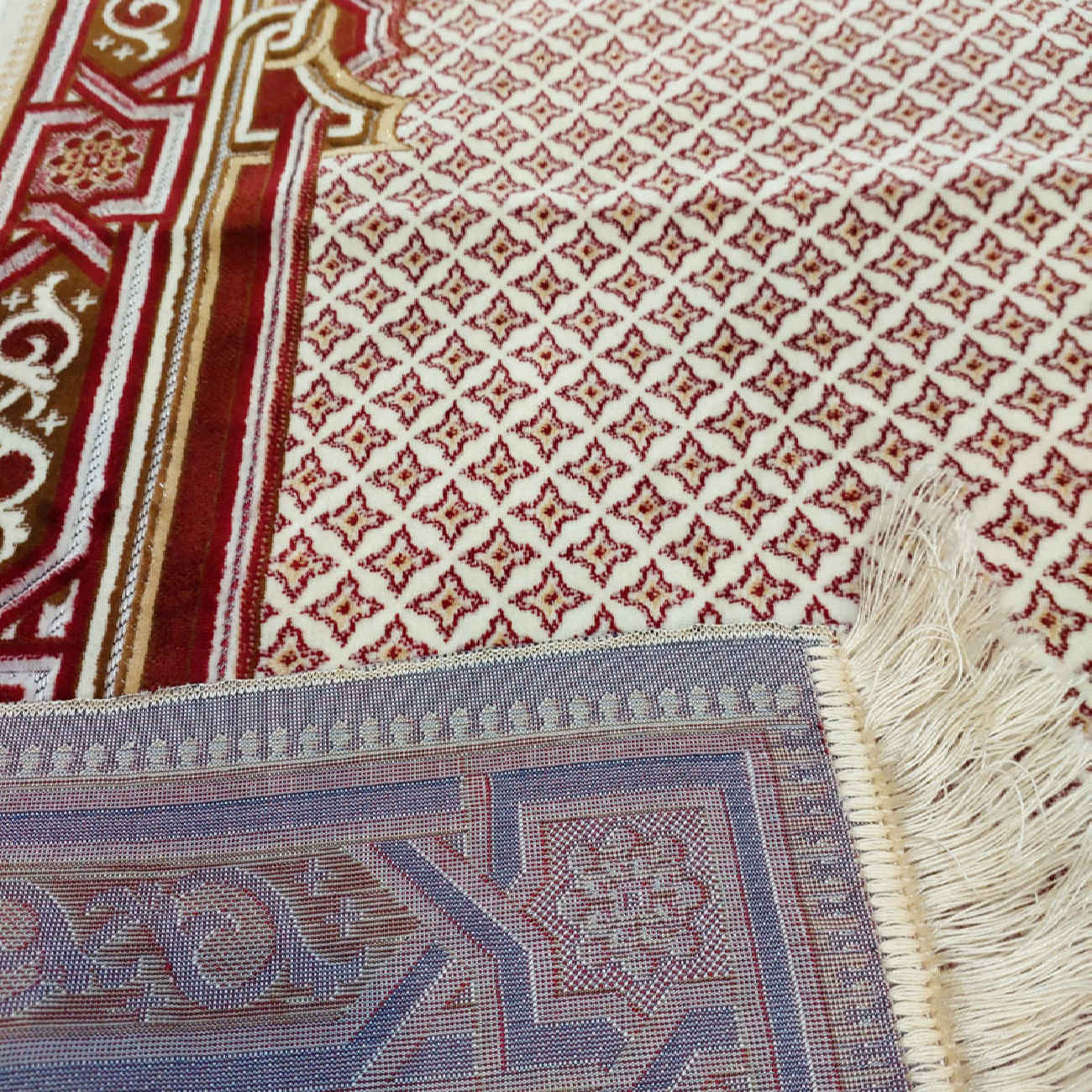 Price and Buy Islamic Padded Prayer Rug Sajadah Mihrab Design - Image 3