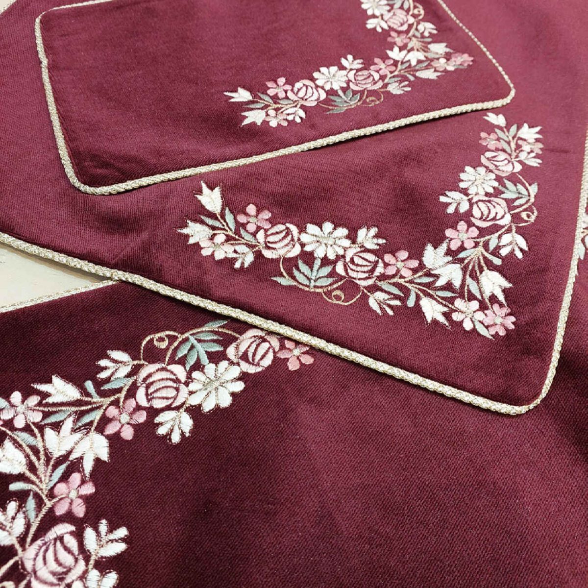 Price and Buy Islamic Thin Prayer Mat Velvet Janamaz Floral Design - Image 3