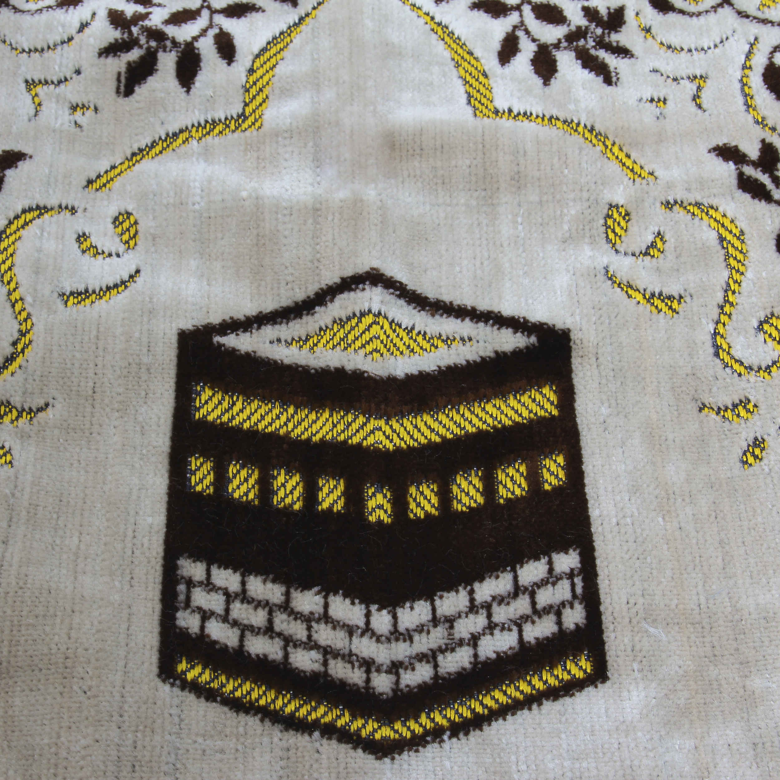 Price and Buy Islamic Velvet Prayer Rug Luxurious Padded Sajadah Janamaz - Image 6