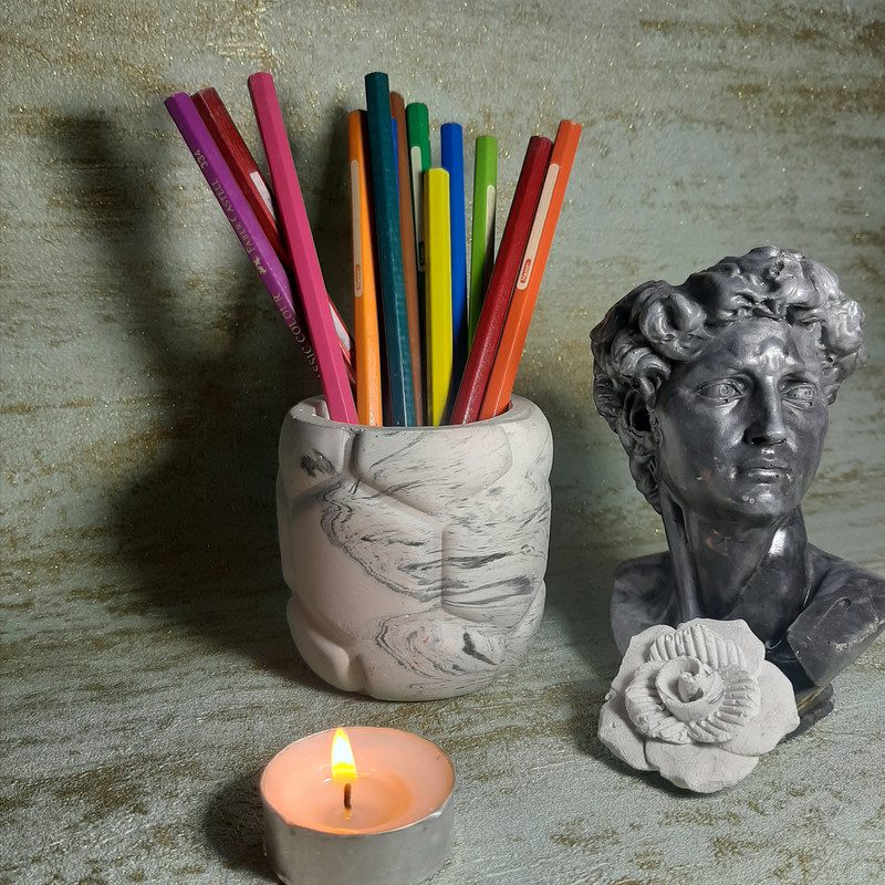Price and Buy Kando Texture – Marble-Effect Stone Holder with Neutral Tones - Image 5