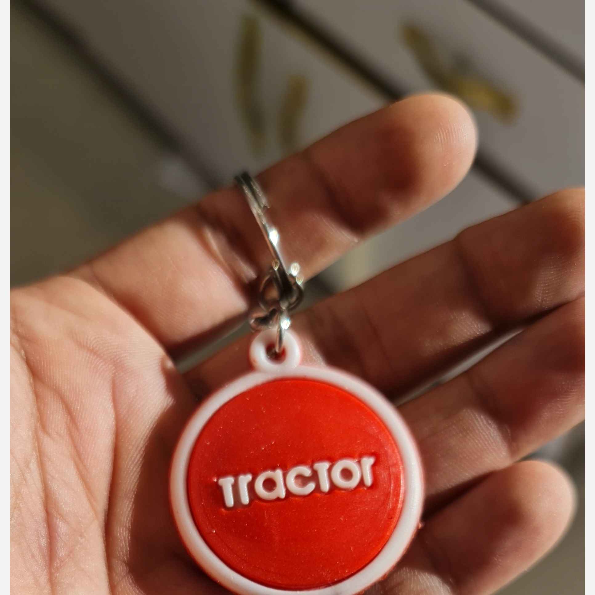 Price and Buy Keychain Tractor Sazi Tabriz – A Unique Gift for Football Fans - Image 3